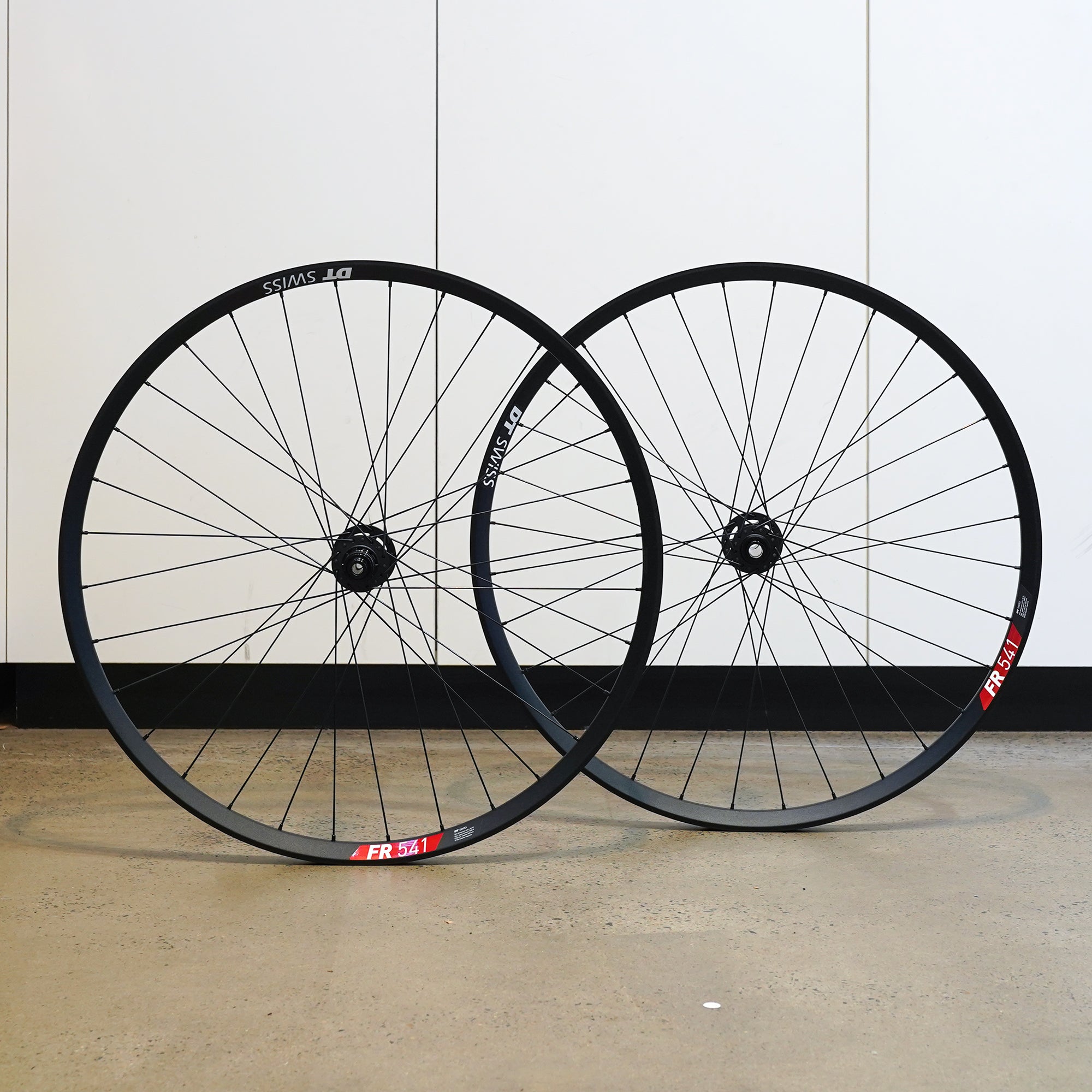 CCACHE x DT Swiss FR541 + 350 Custom Wheelset