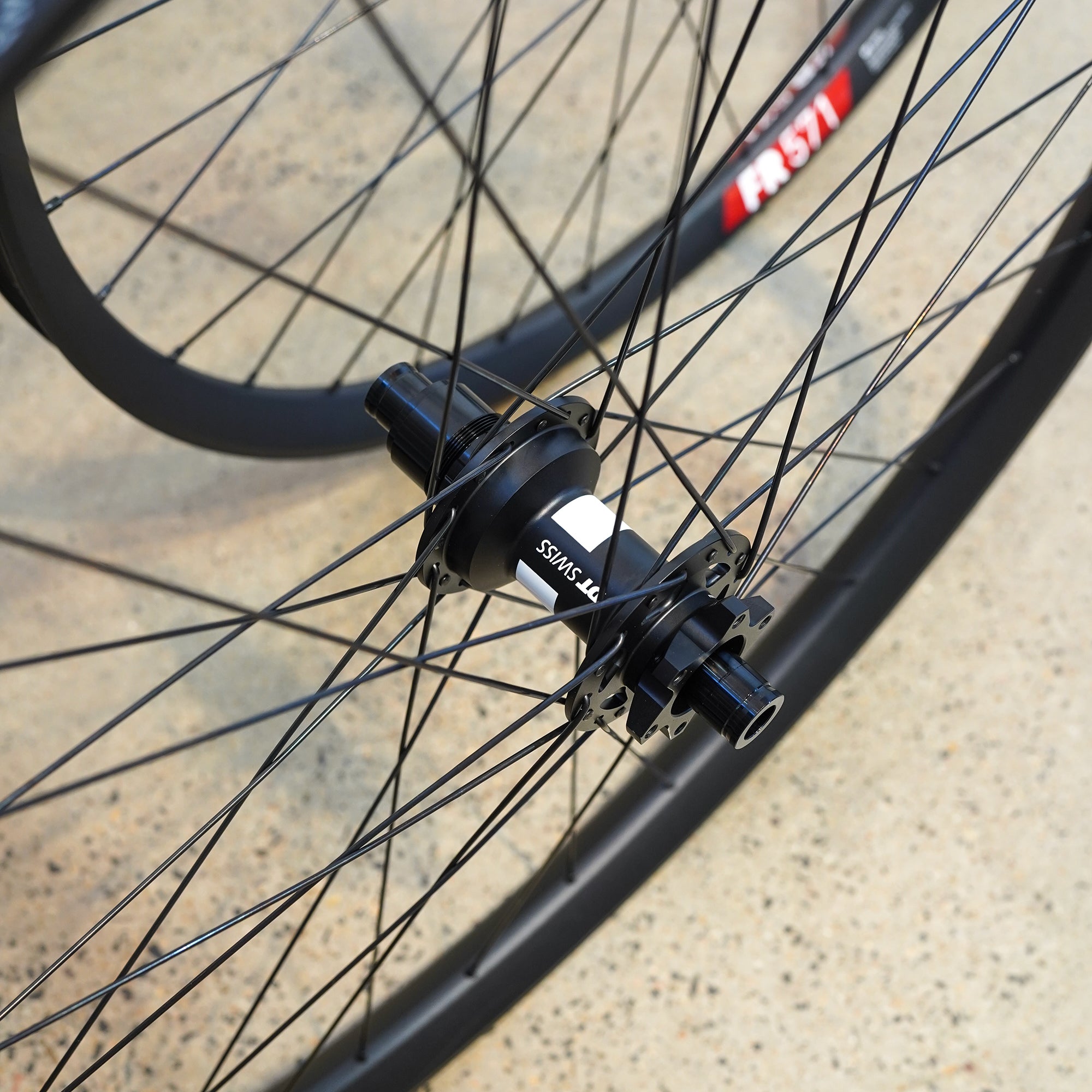 CCACHE x DT Swiss FR571 + 350 DEG Custom  Wheelset