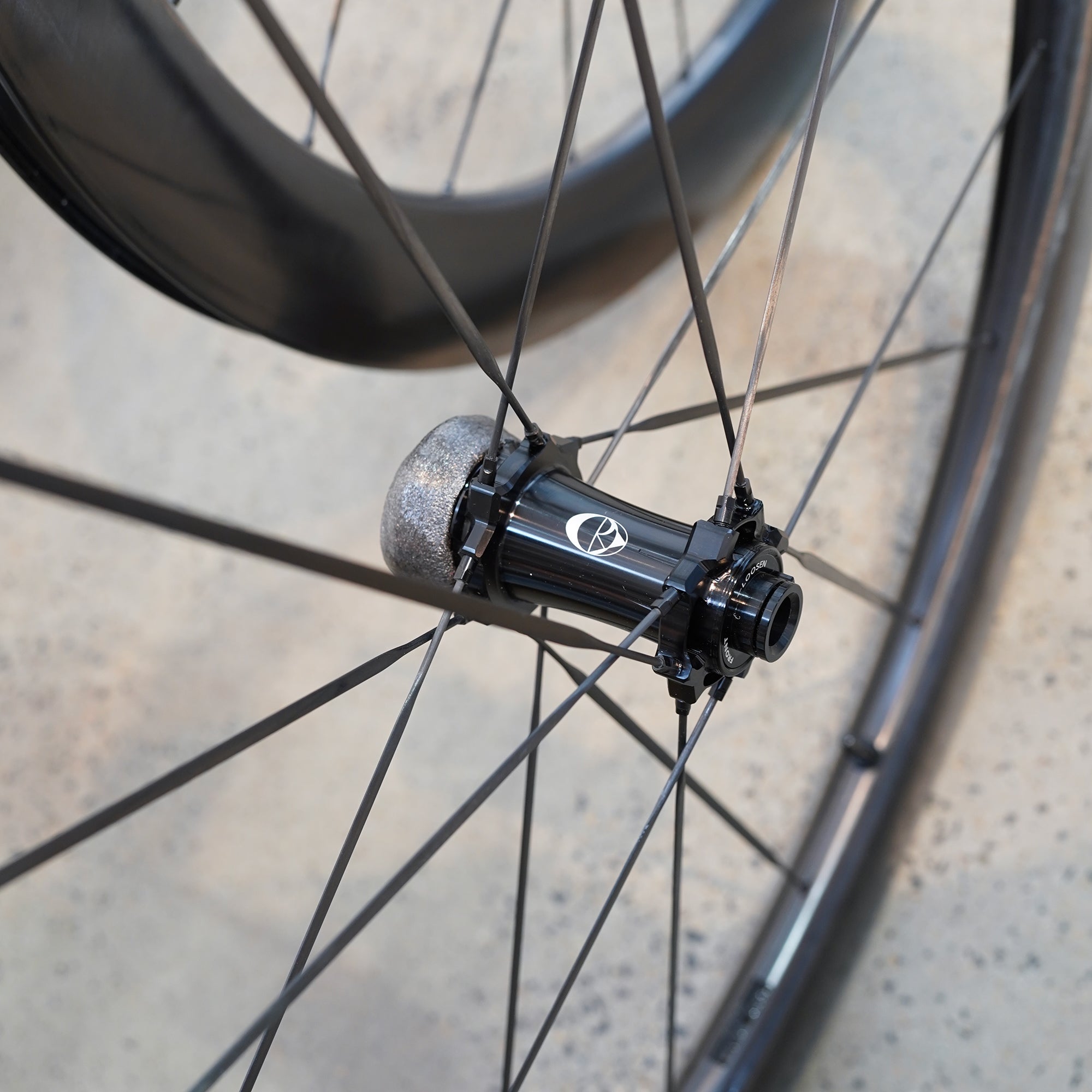CRW Works CS5060 Carbon Spoke Disc Wheelset - Black Decals