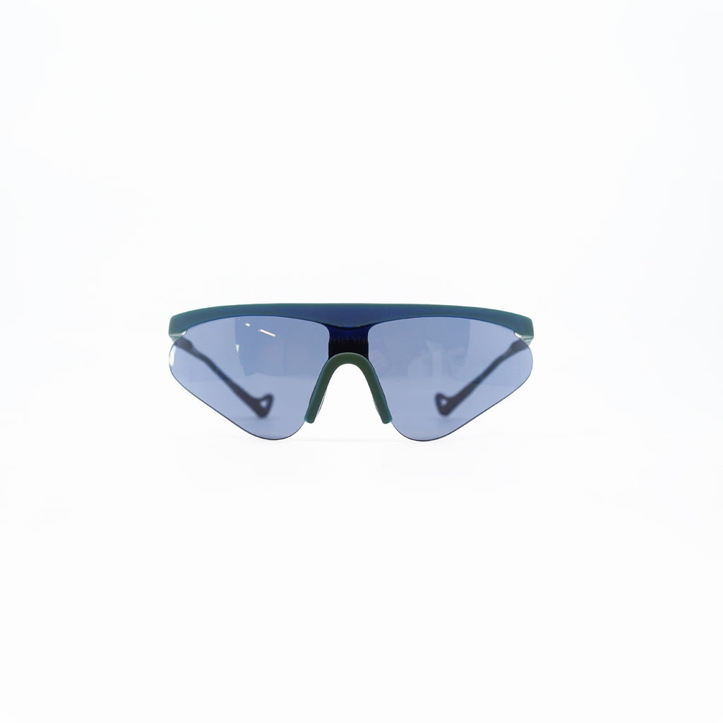 district-vision-momoka-pacer-iridescent-d-blue-ice