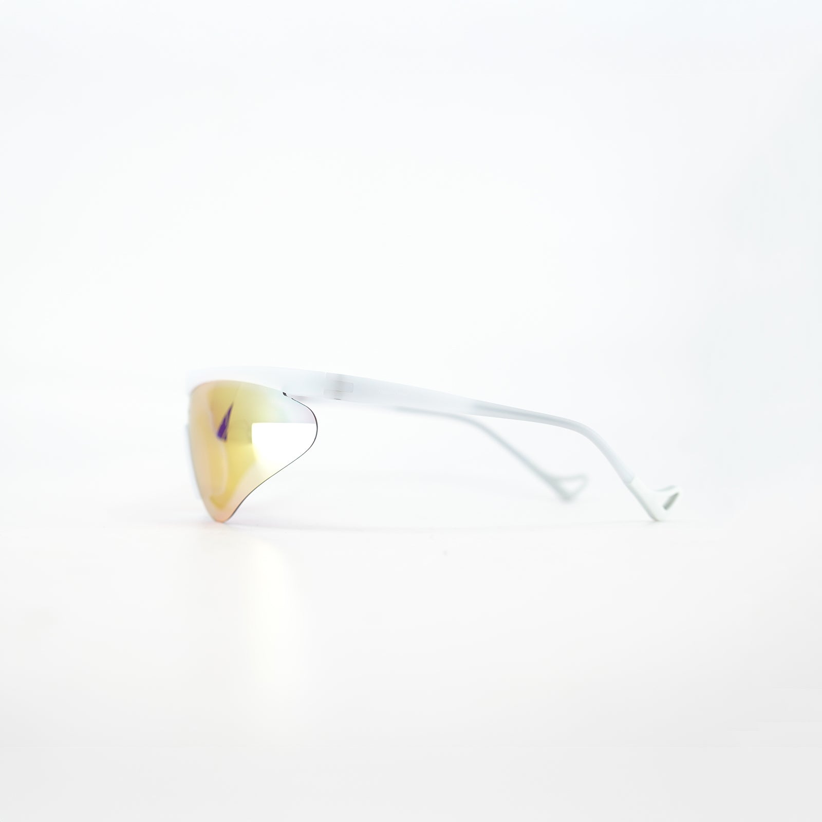 district-vision-momoka-pacer-nimbus-d-spectral-mirror