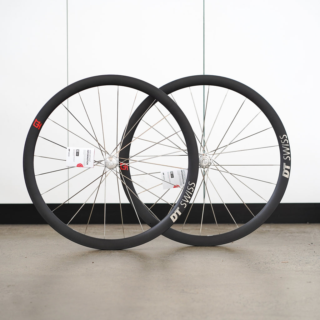 DT Swiss ARC1100 DICUT 62 碳纤维碟刹轮组