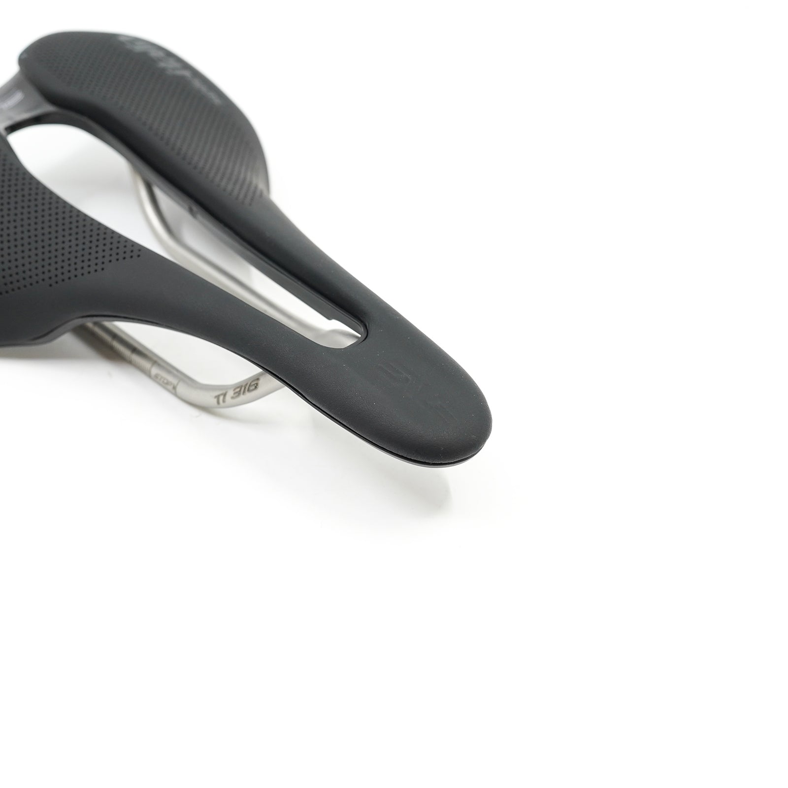 ENVE x Selle Italia SLR Boost Super Flow Titanium
