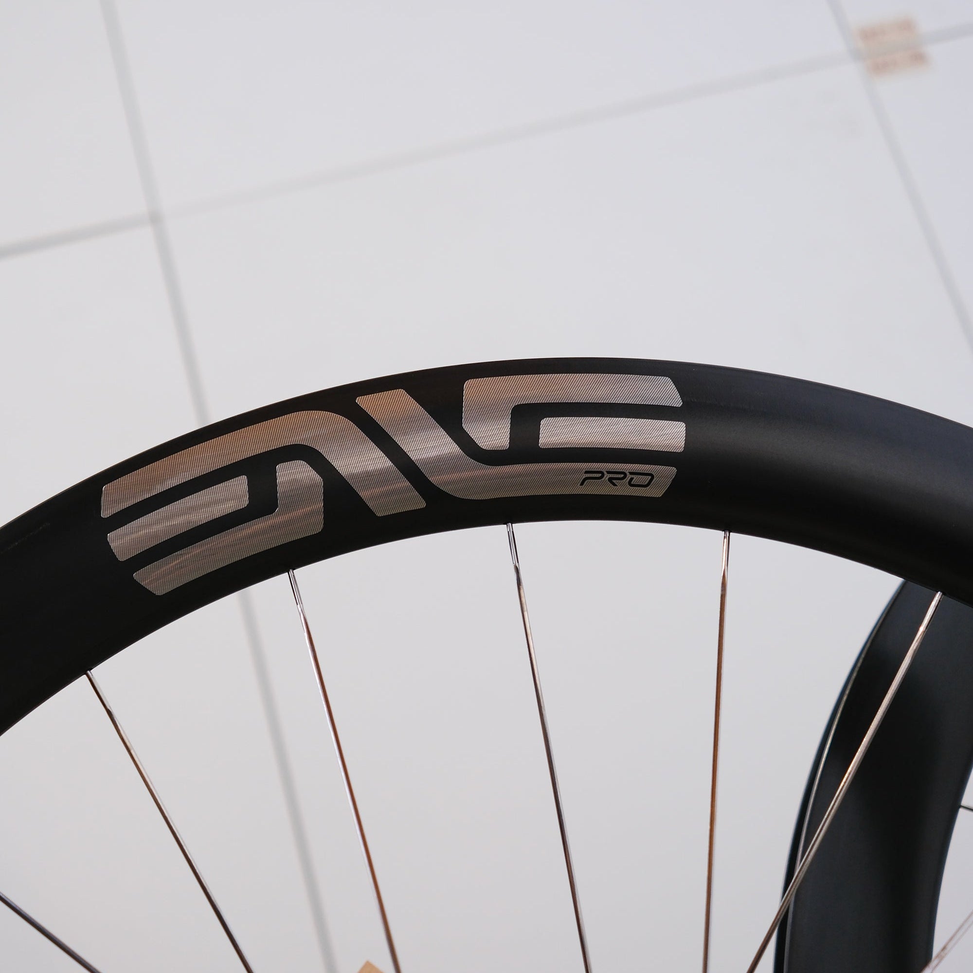 ENVE SES 4.5 Pro 碳纤维碟刹轮组 - 银色