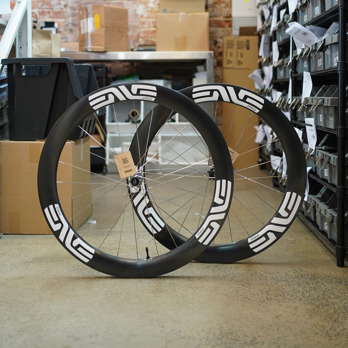 ENVE SES 6.7 PRO Carbon Disc Brake Wheelset - White