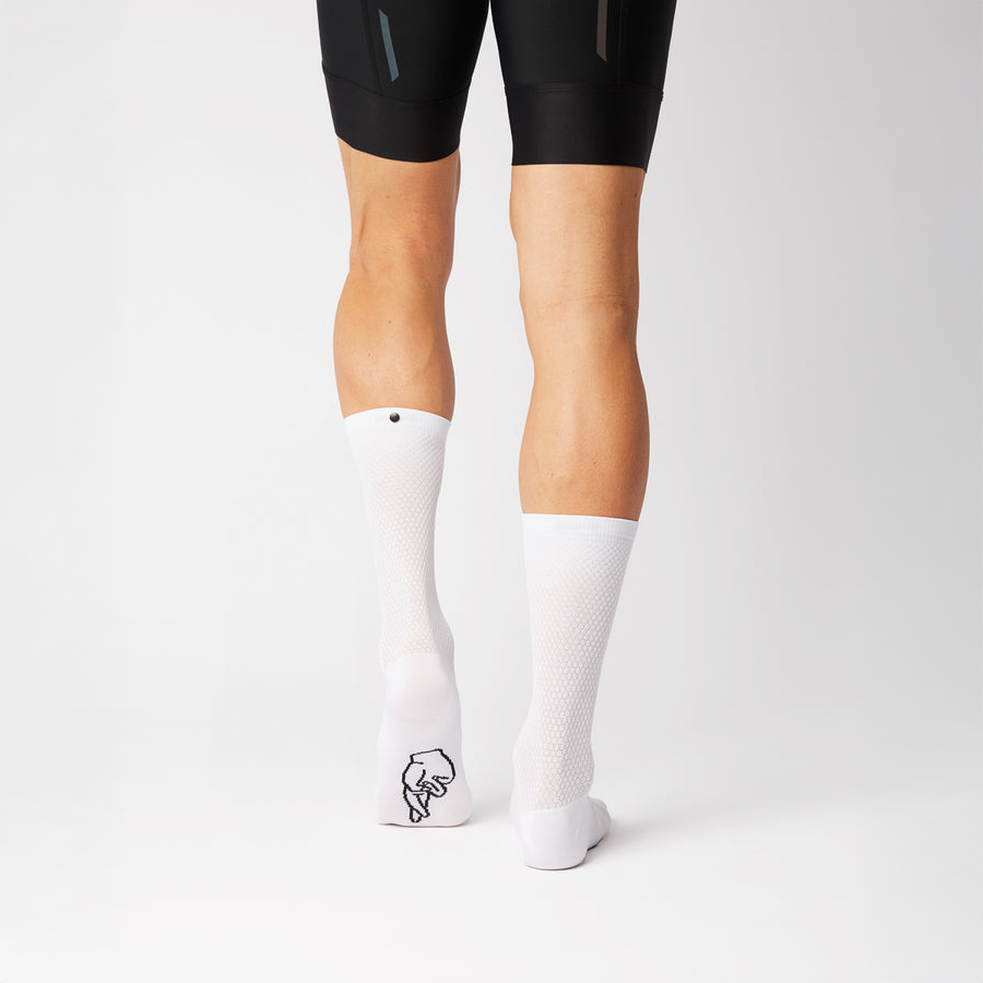 fingerscrossed-aero-soft-socks-white-back