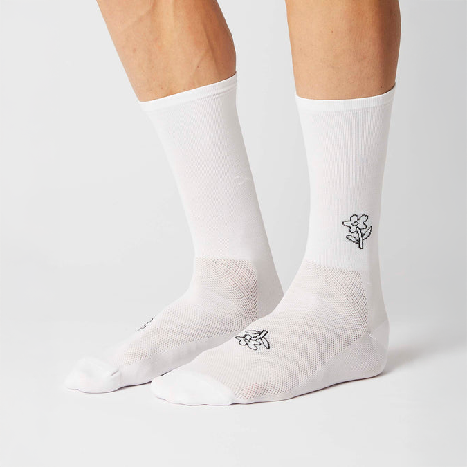 Fingerscrossed #Classic Iconic Flower - White