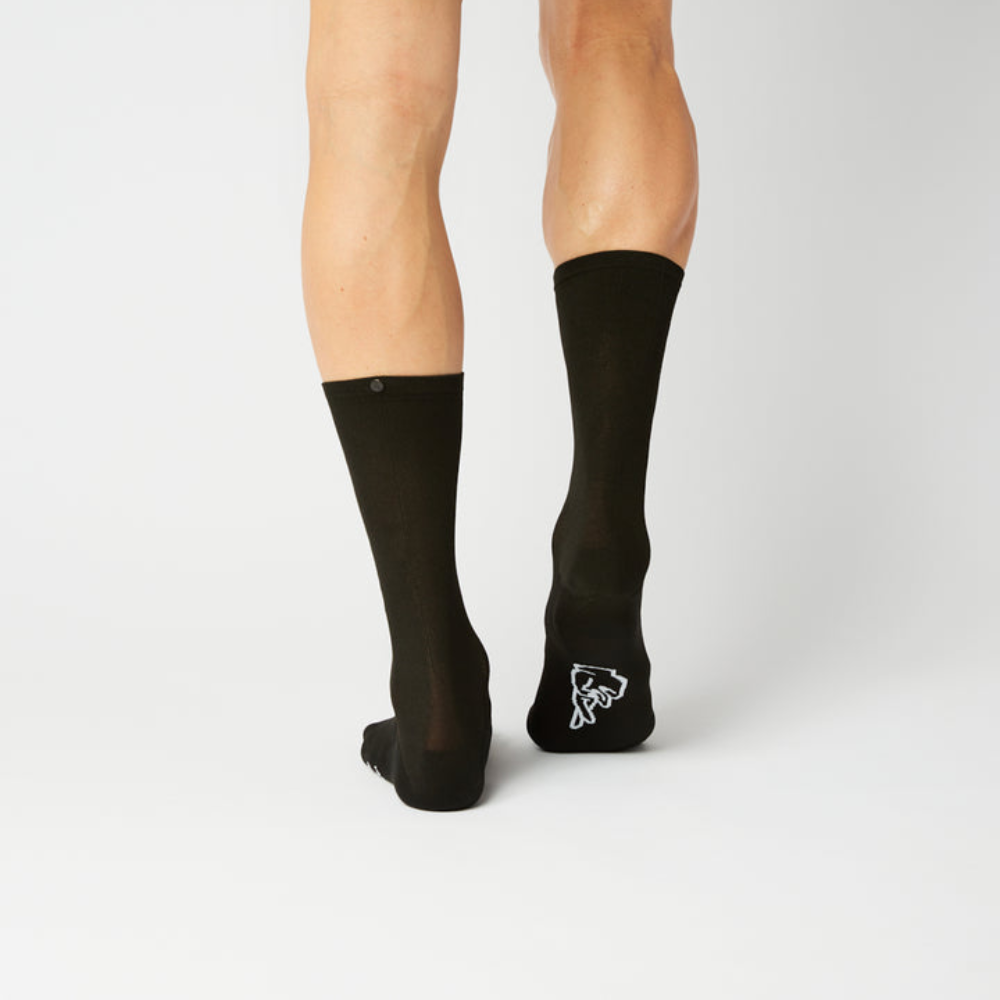 fingerscrossed-classic-socks-movement-black-back