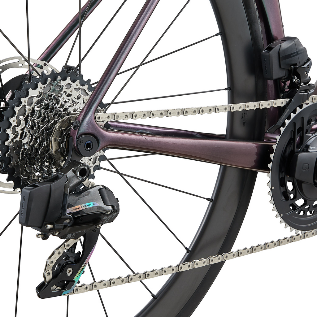 Giant TCR Advanced Pro Disc 0 AR 公路车 - 暗色彩虹色