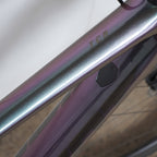 Giant TCR Advanced Pro Disc 1 AX 公路自行车 - 暗色彩虹色