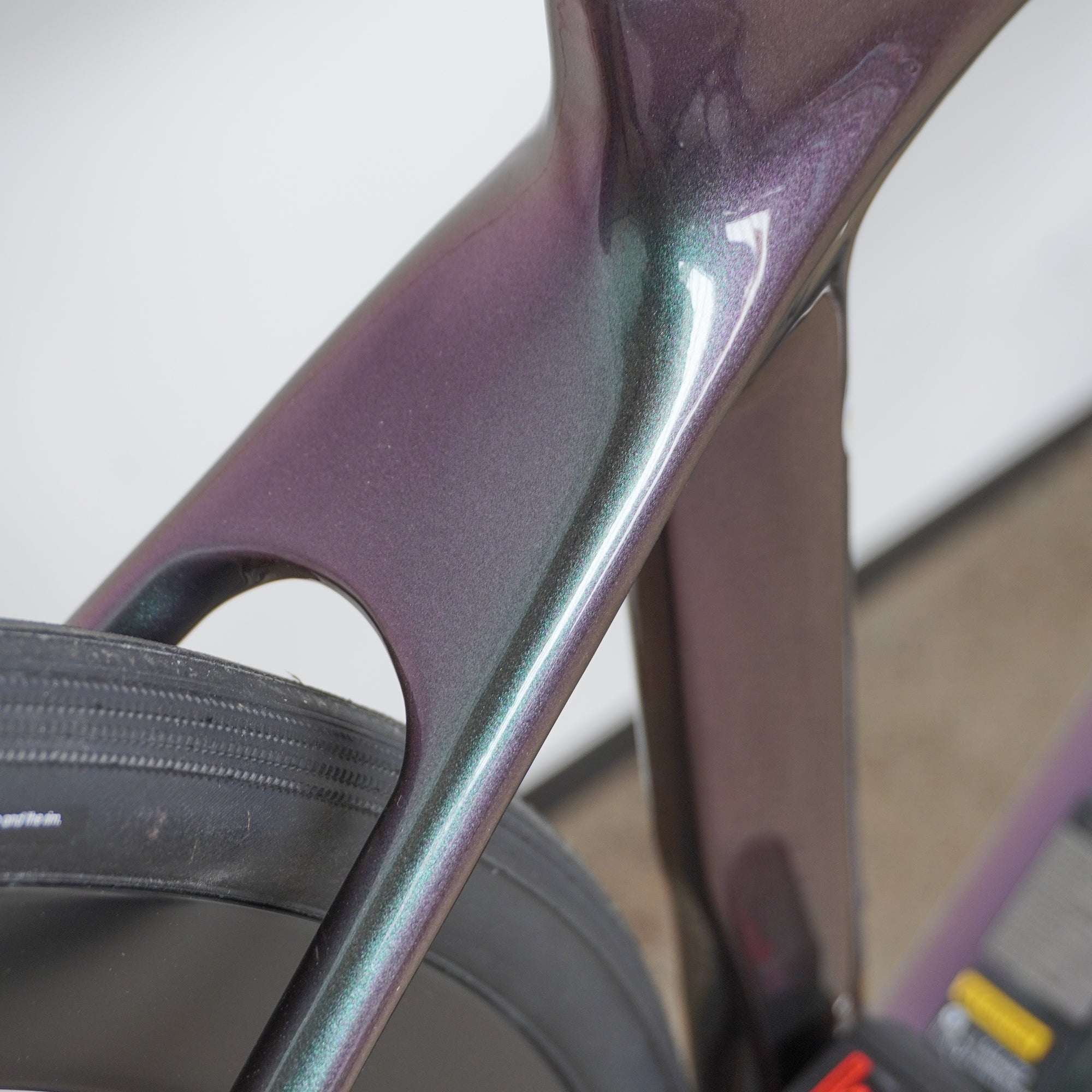 Giant TCR Advanced Pro Disc 0 AR Road Bike - Dark Iridescent