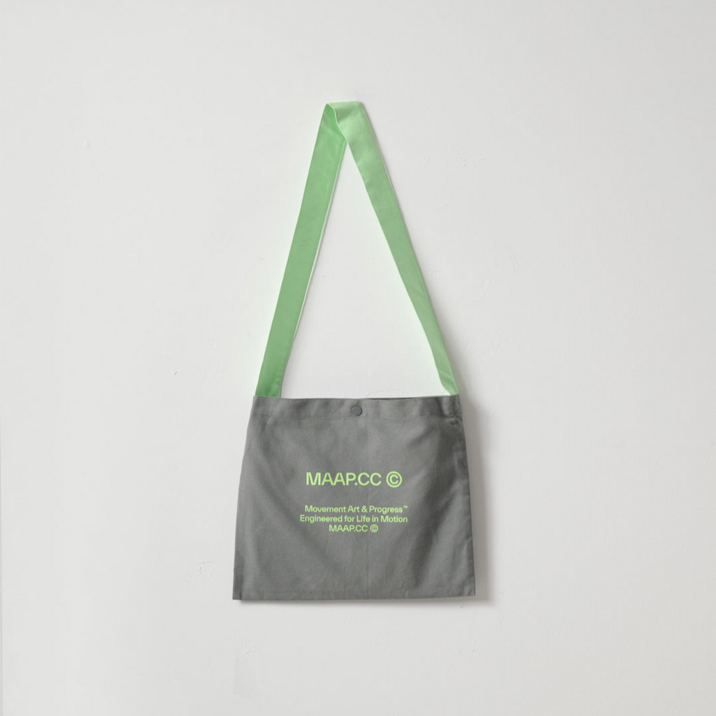 maap-blur-musette-grey