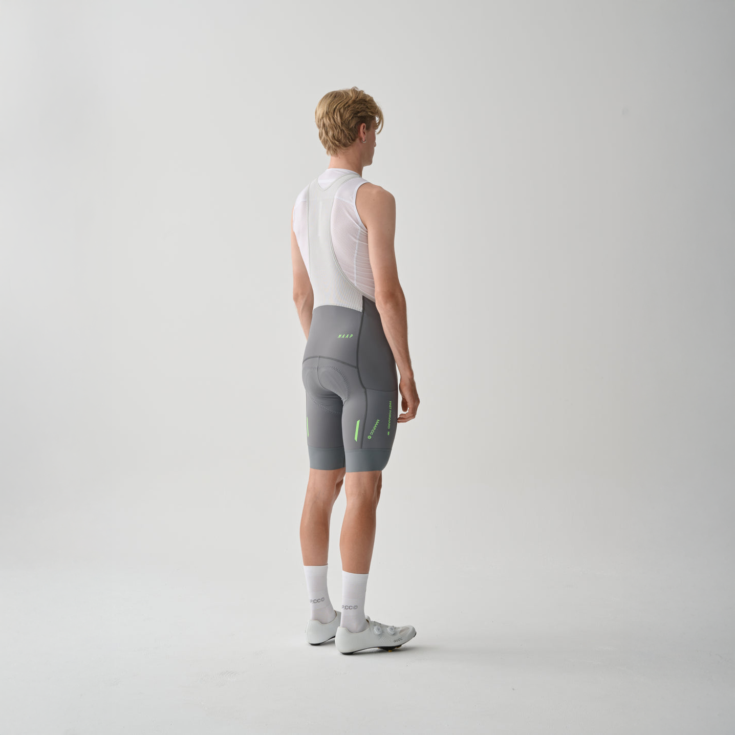 maap-blur-team-bib-evo-cargo-shadow-back