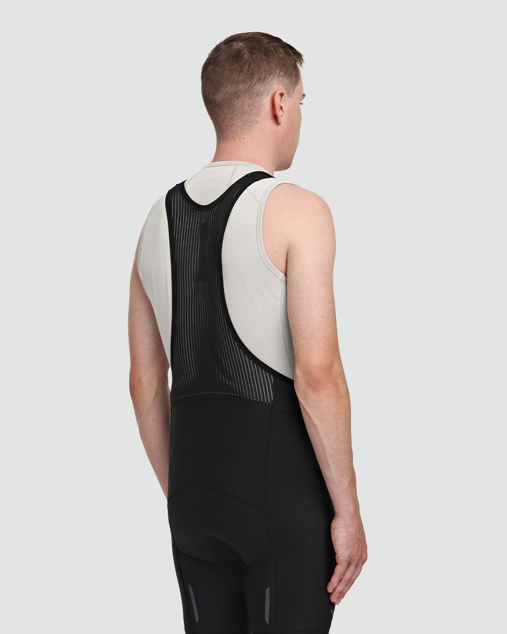 maap-thermal-base-layer-vest-fog-back