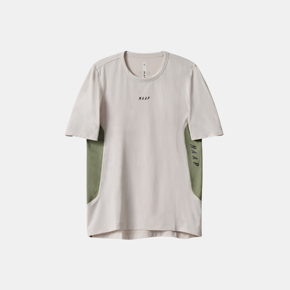 maap-womens-alt_road-tech-tee-fog