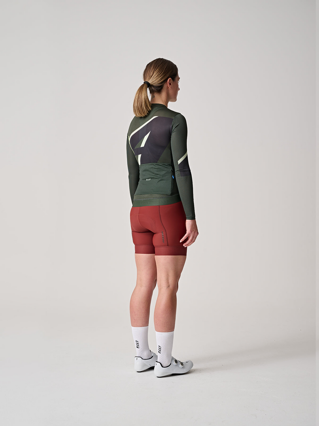 maap-womens-evolve-3d-pro-air-ls-jersey-2-0-bronze-green-back