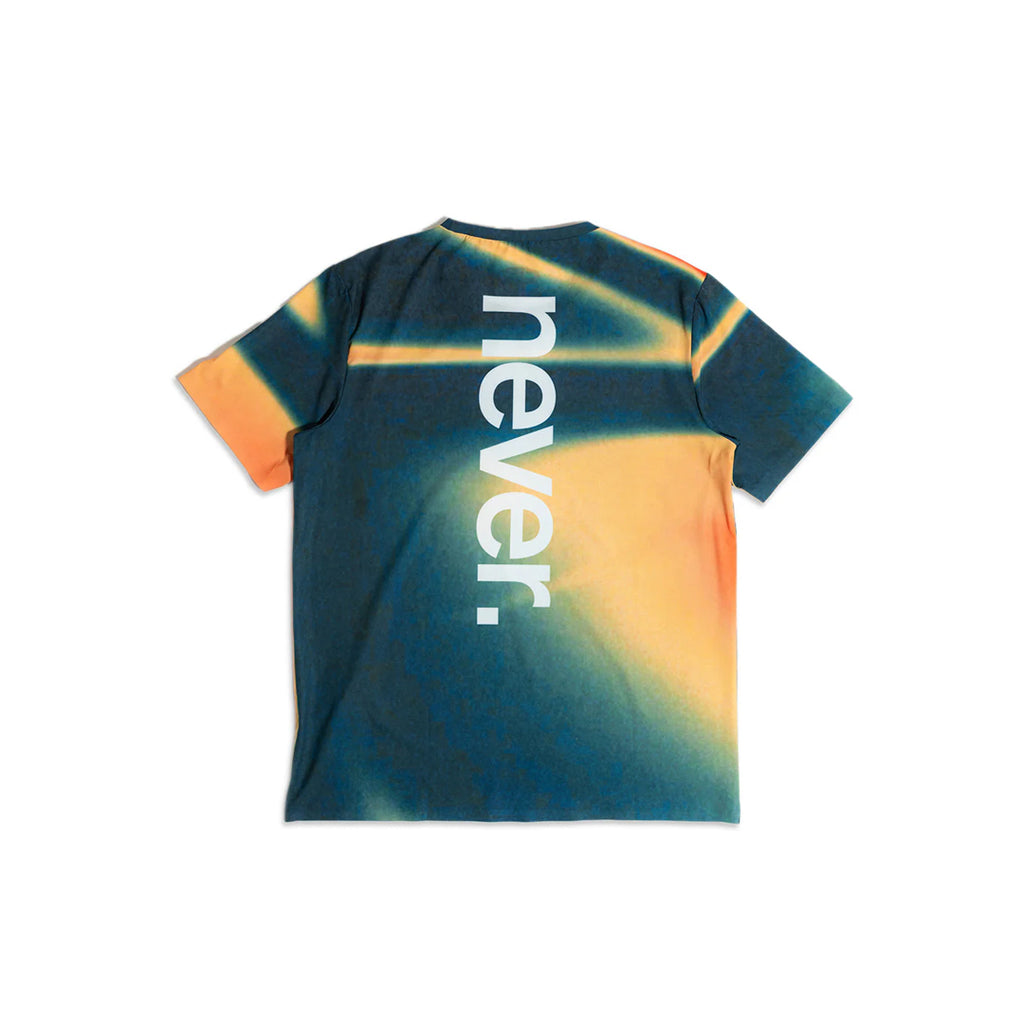 never-burst-tee-gradient