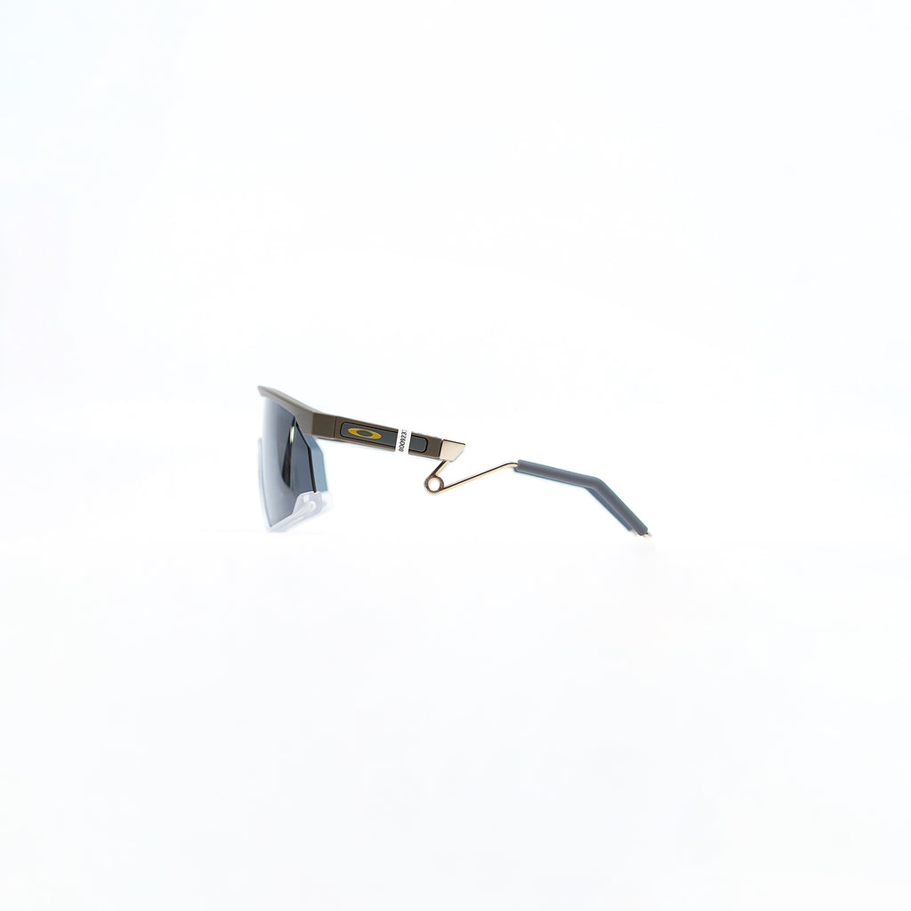 Oakley BXTR 金属太阳镜 - 哑光青苔色（Prizm 灰色镜片）