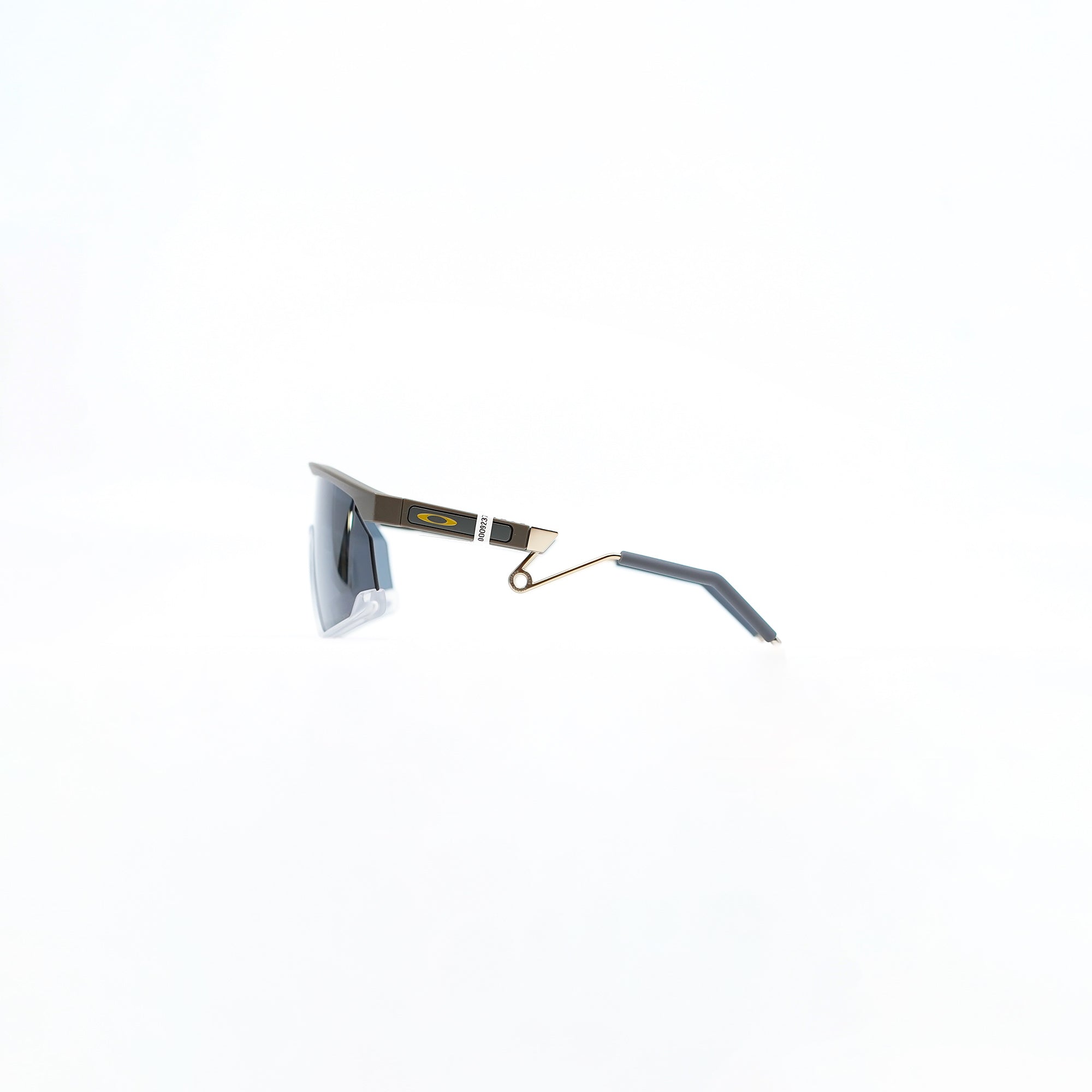 Oakley BXTR 金属太阳镜 - 哑光青苔色（Prizm 灰色镜片）
