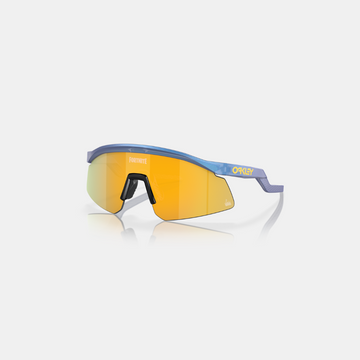 oakley-x-fortnite-hydra-sunglasses-matte-cyan-blue-clear-shift-frame-prizm-24k