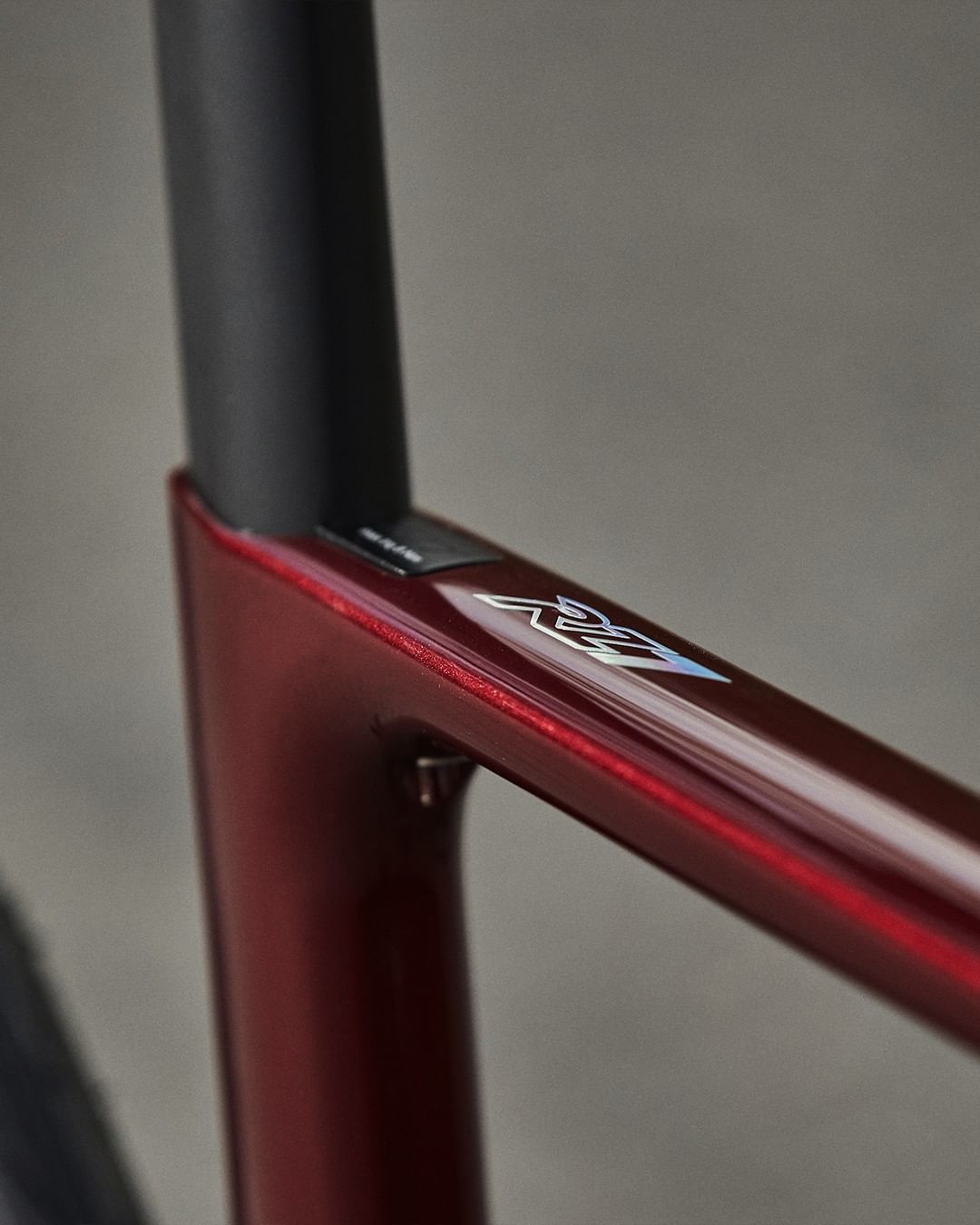 parlee-rz7-sram-red-axs-arena-red-metallic-back