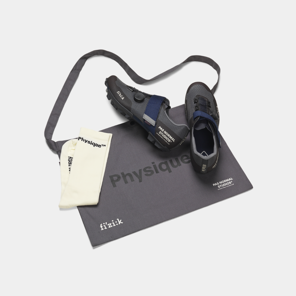 pas-normal-studios-x-fizik-ferox-carbon-carbon-grey-set