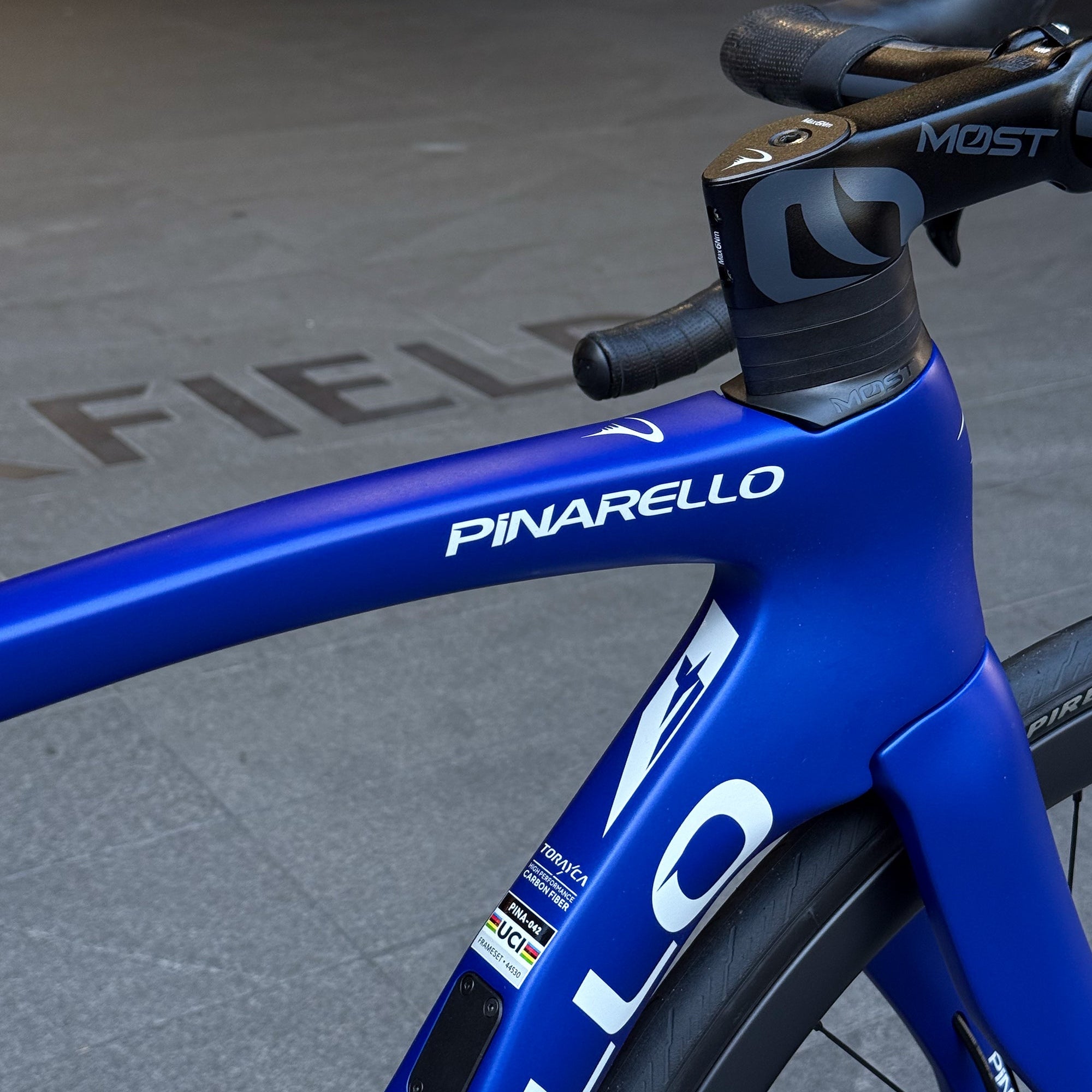 Pinarello F5 Disc 105 Di2 Complete Bike - Impulse Blue (Final Clearance)
