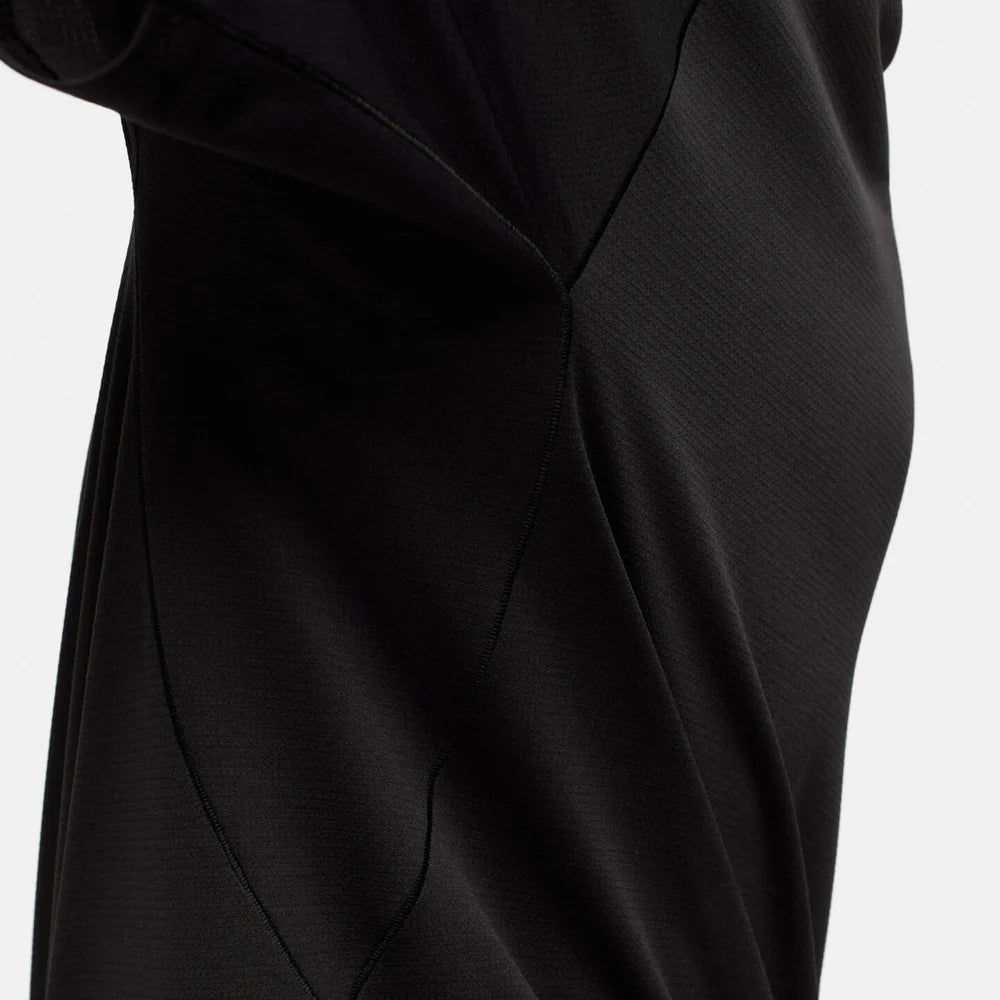 portal-lateral-peak-ss-tee-black-beauty