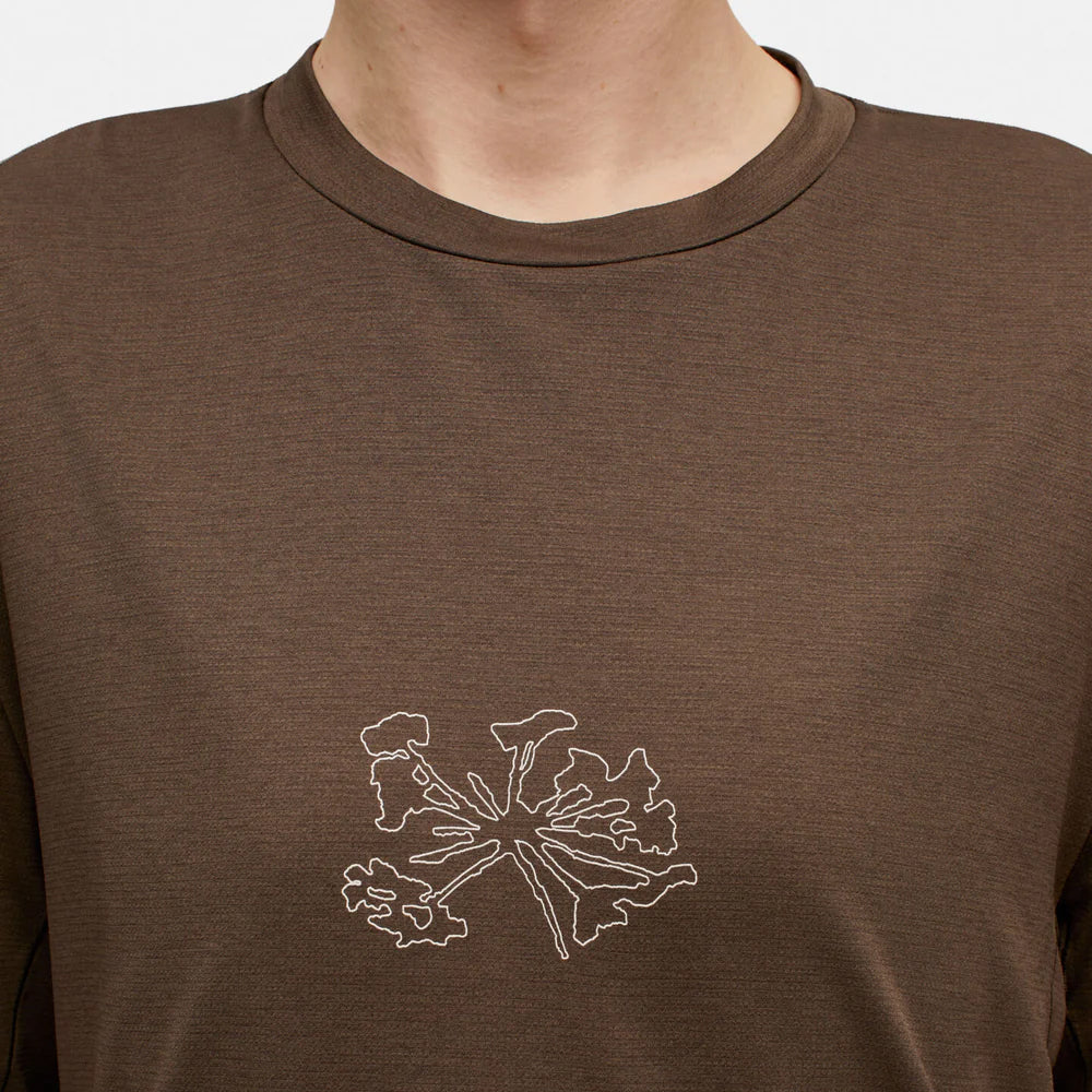 portal-lateral-peak-ss-tee-slate-black