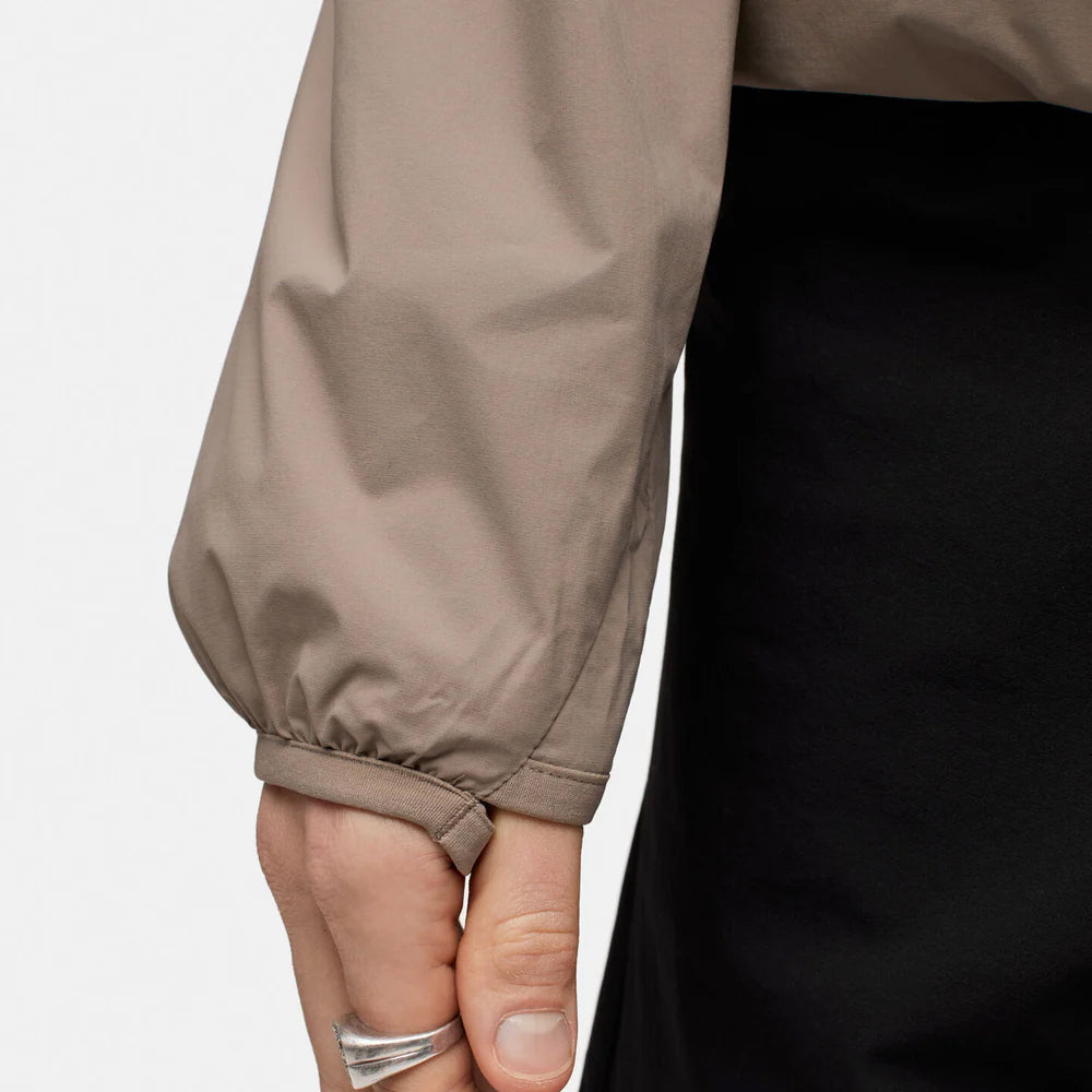 Portal Level Alpha Jacket - Desert Taupe