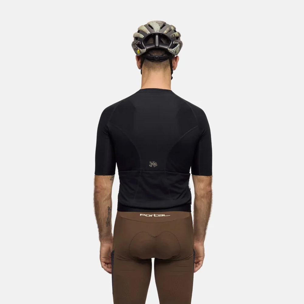 portal-range-light-jersey-black-beauty