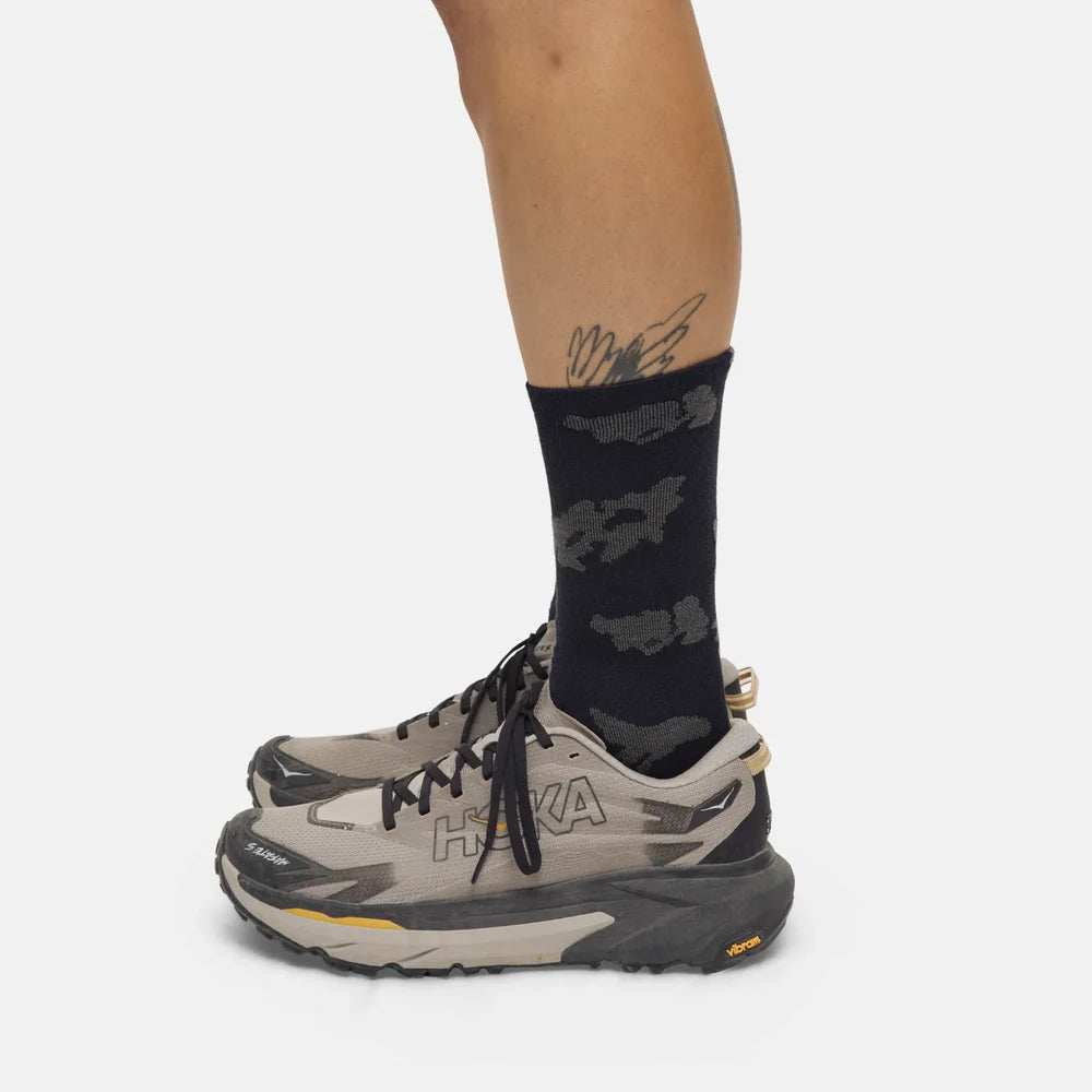portal-ritual-merino-sock-blue-graphite