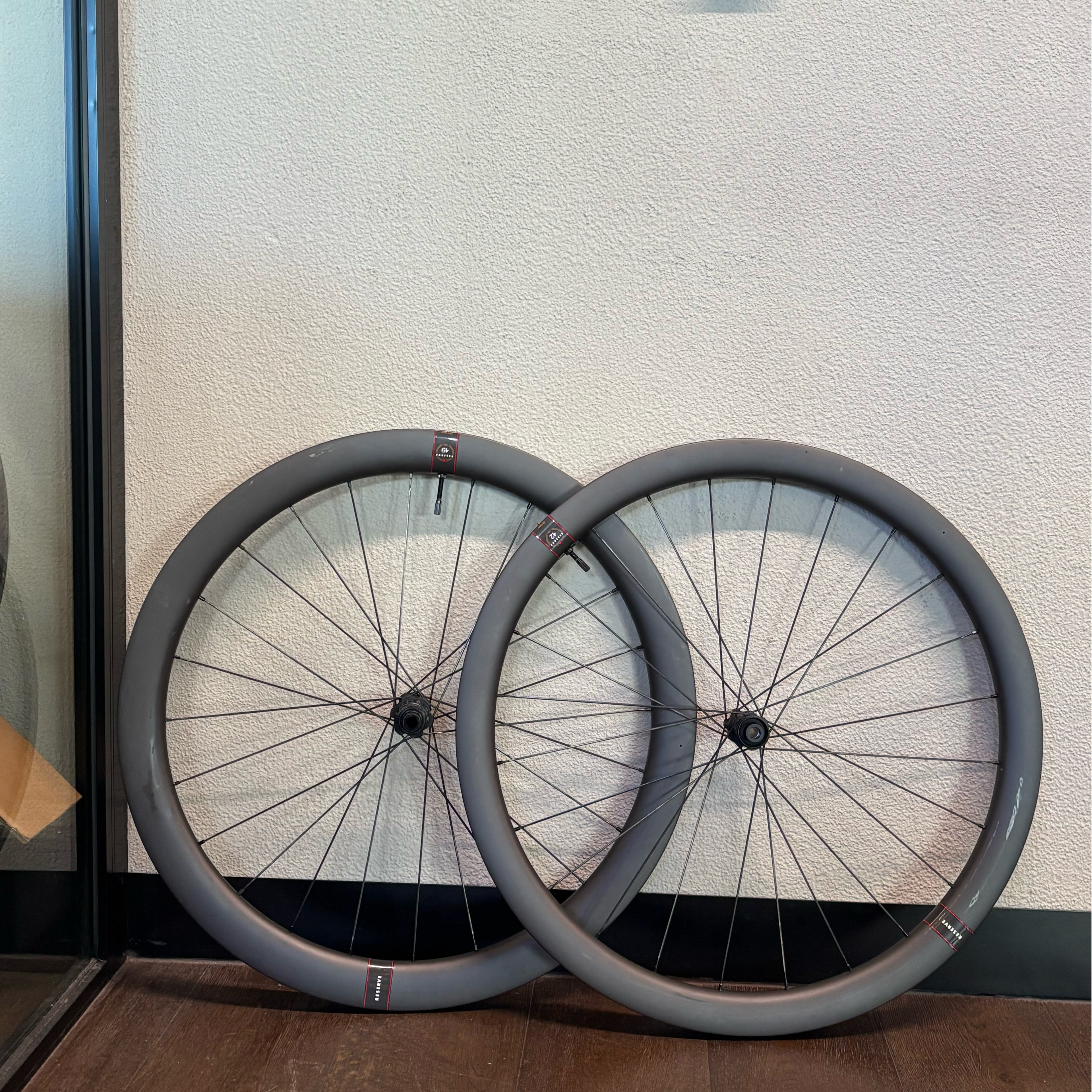 Preloved / Reserve 42|49 Wheelset (DT180 Hubs)