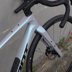 Preloved / Giant Revolt Advanced 0 Pro Custom Build - Prismatic Haze XS