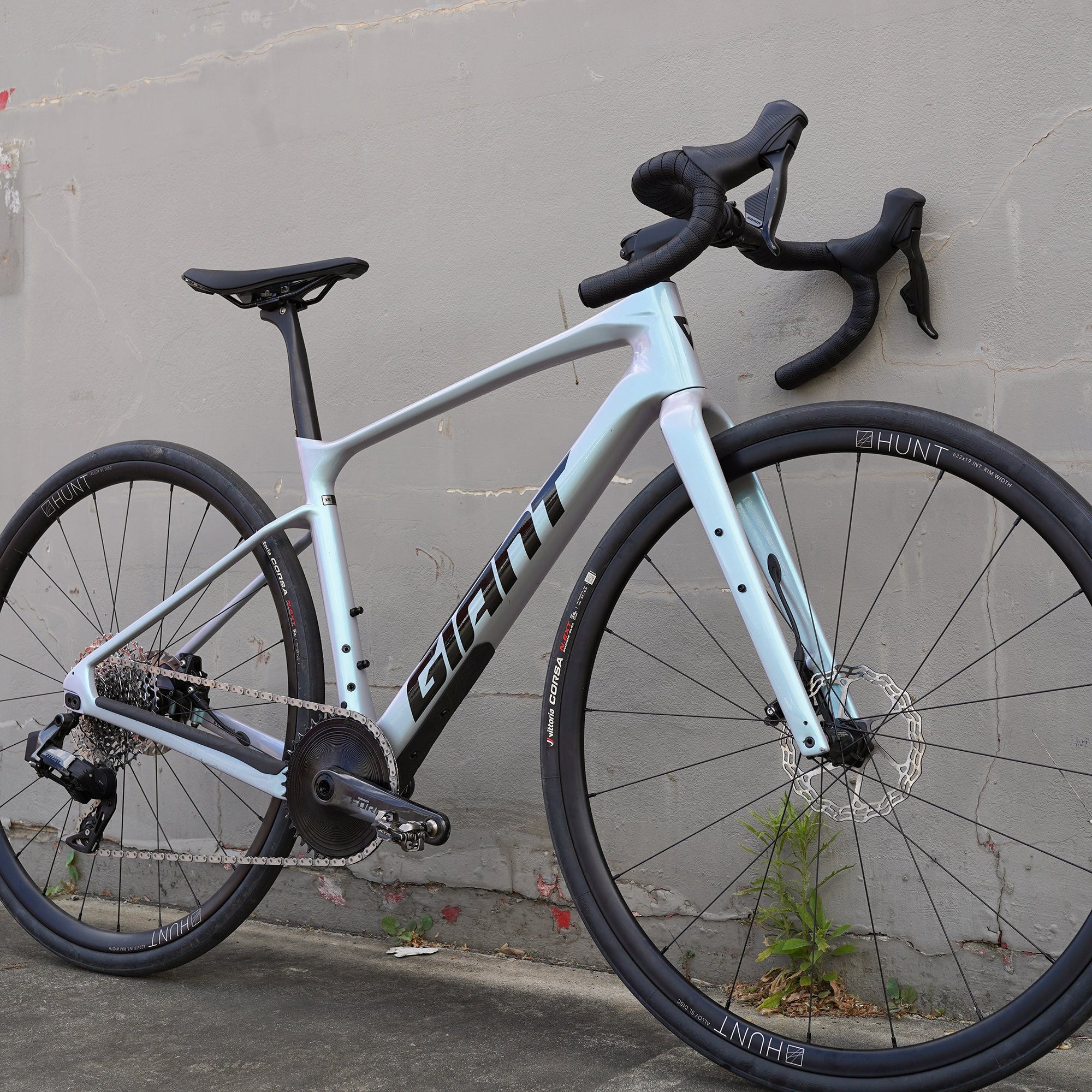 Preloved / Giant Revolt Advanced 0 Pro Custom Build - Prismatic Haze XS