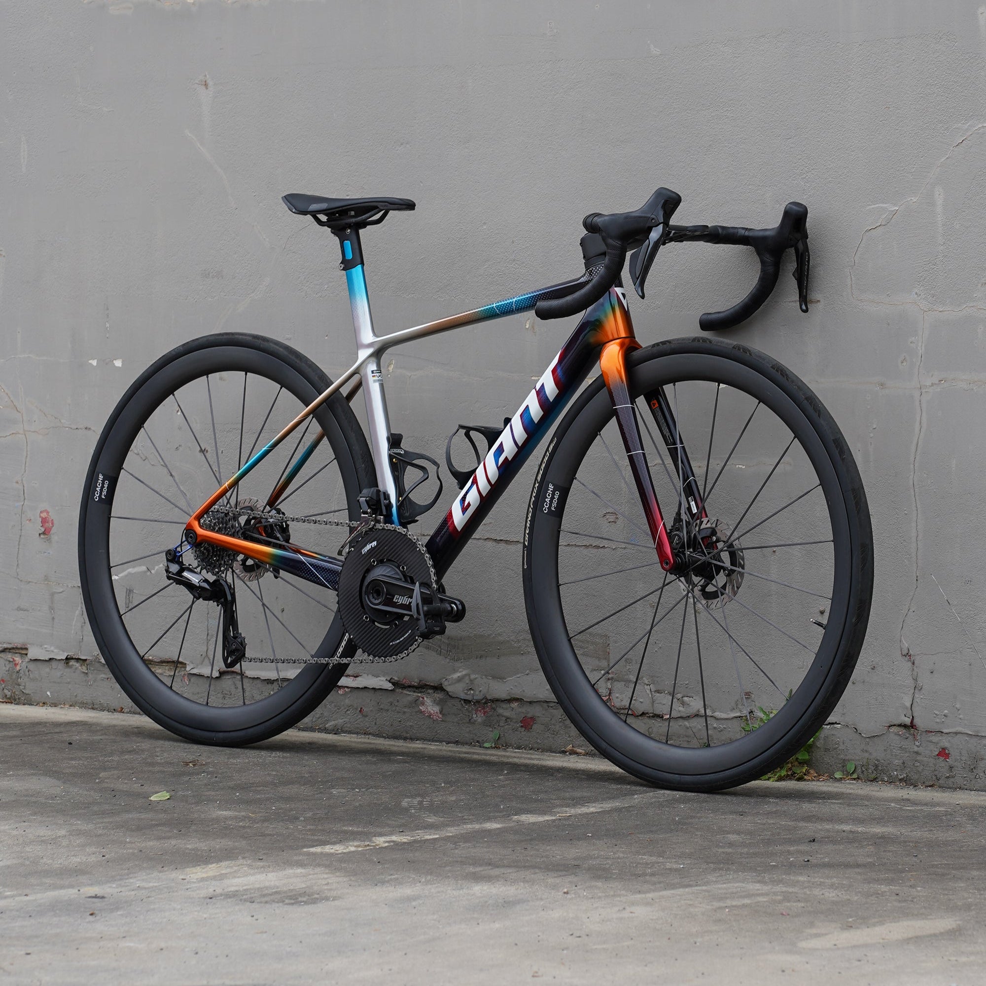 Preloved / Giant TCR Advanced SL Complete Build - Maraya Team XS
