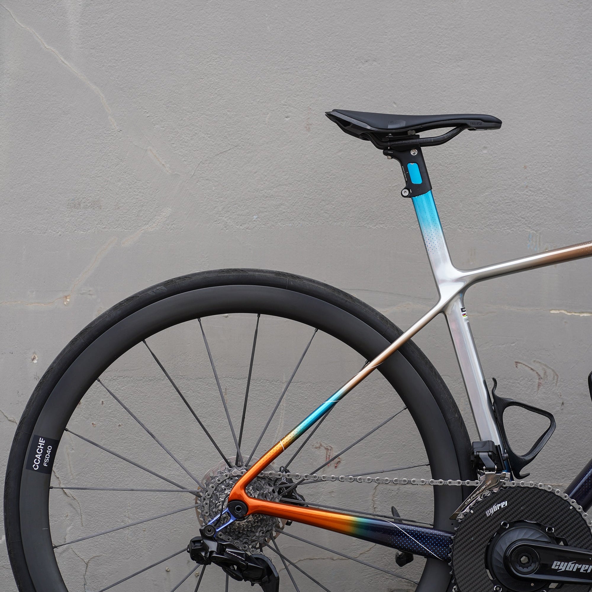 Preloved / Giant TCR Advanced SL Complete Build - Maraya Team XS
