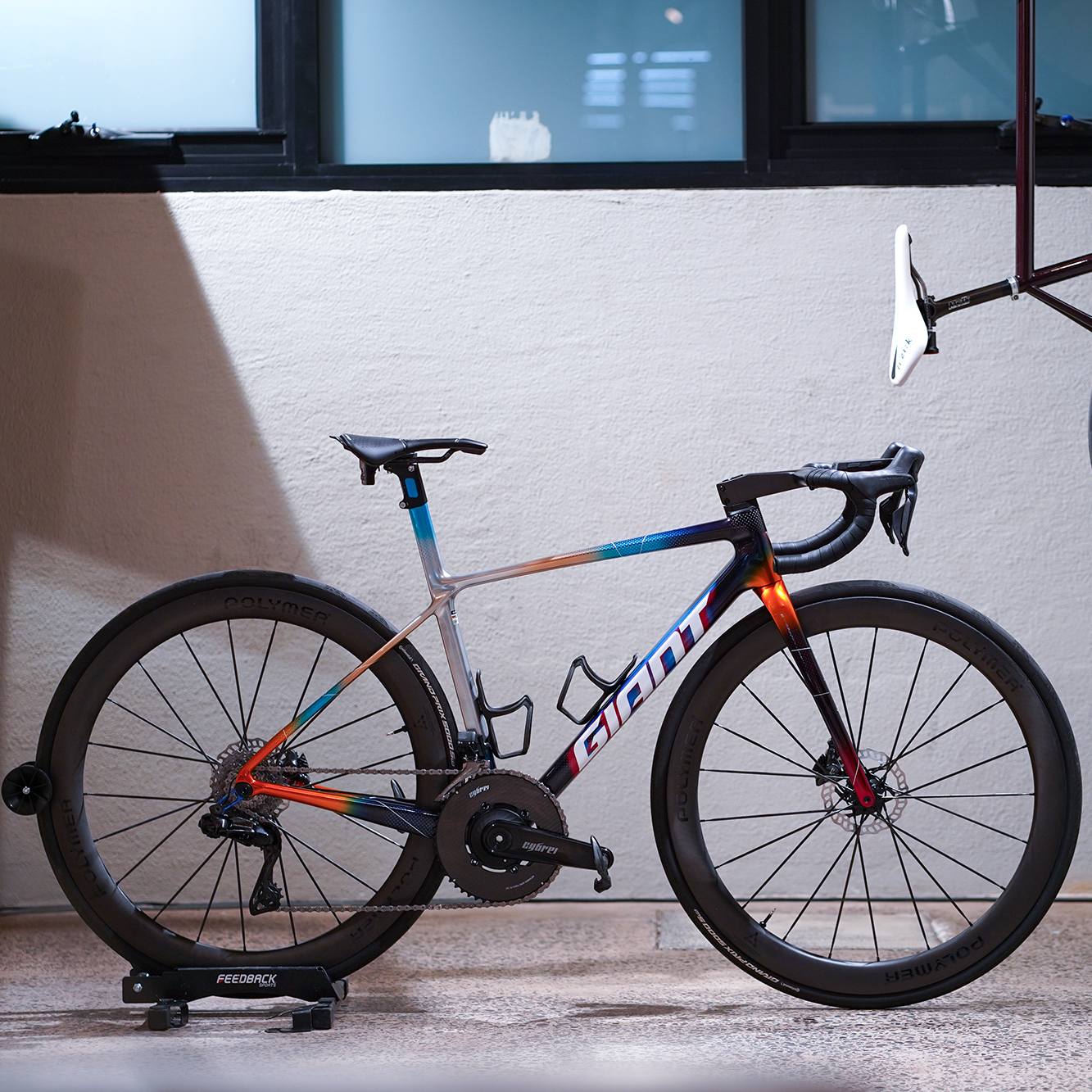 Preloved / Giant TCR Advanced SL Complete Build - Maraya Team XS