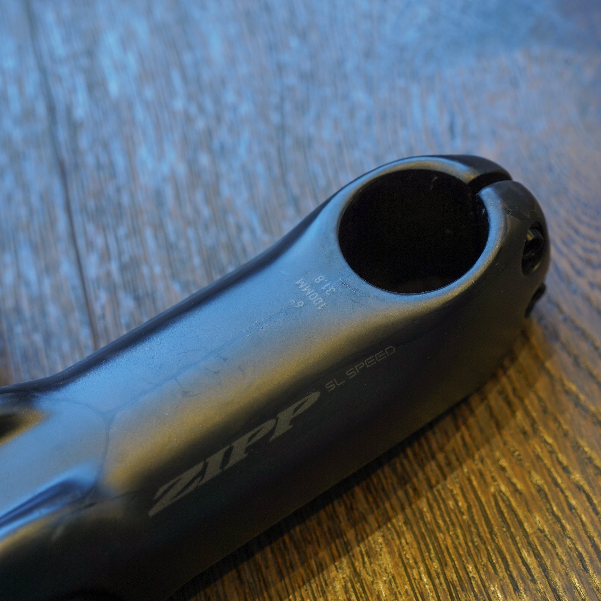 Preloved / ZIPP Speed SL Speed Stem + XPLR 70 Alloy Handlebar