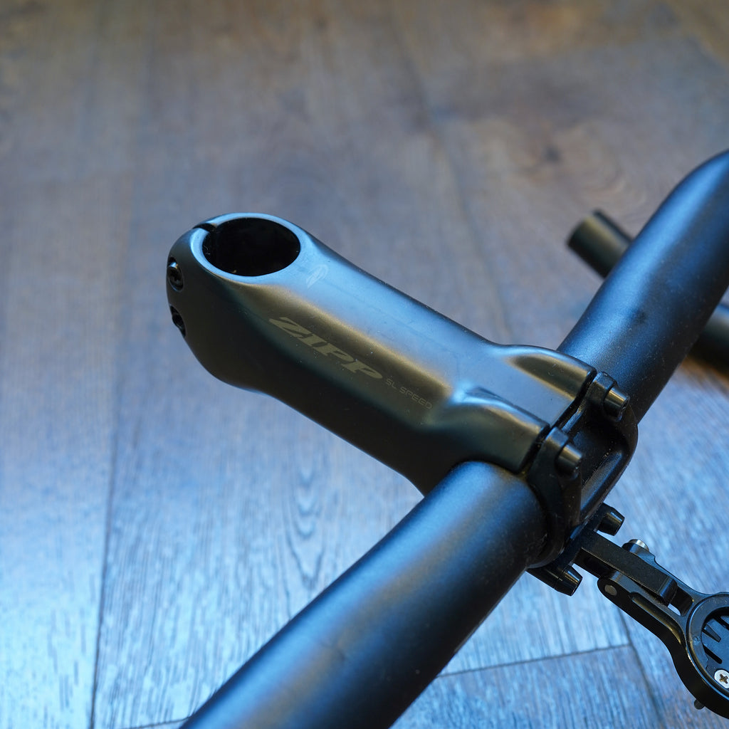Preloved / ZIPP Speed SL Speed Stem + XPLR 70 Alloy Handlebar