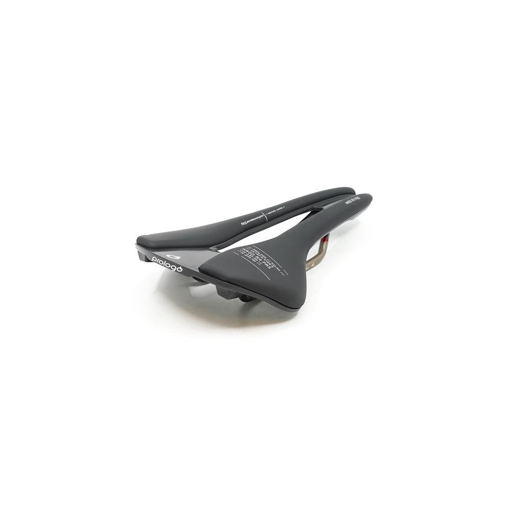 Prologo NAGO R4 PAS Tirox 鞍座 - 硬黑