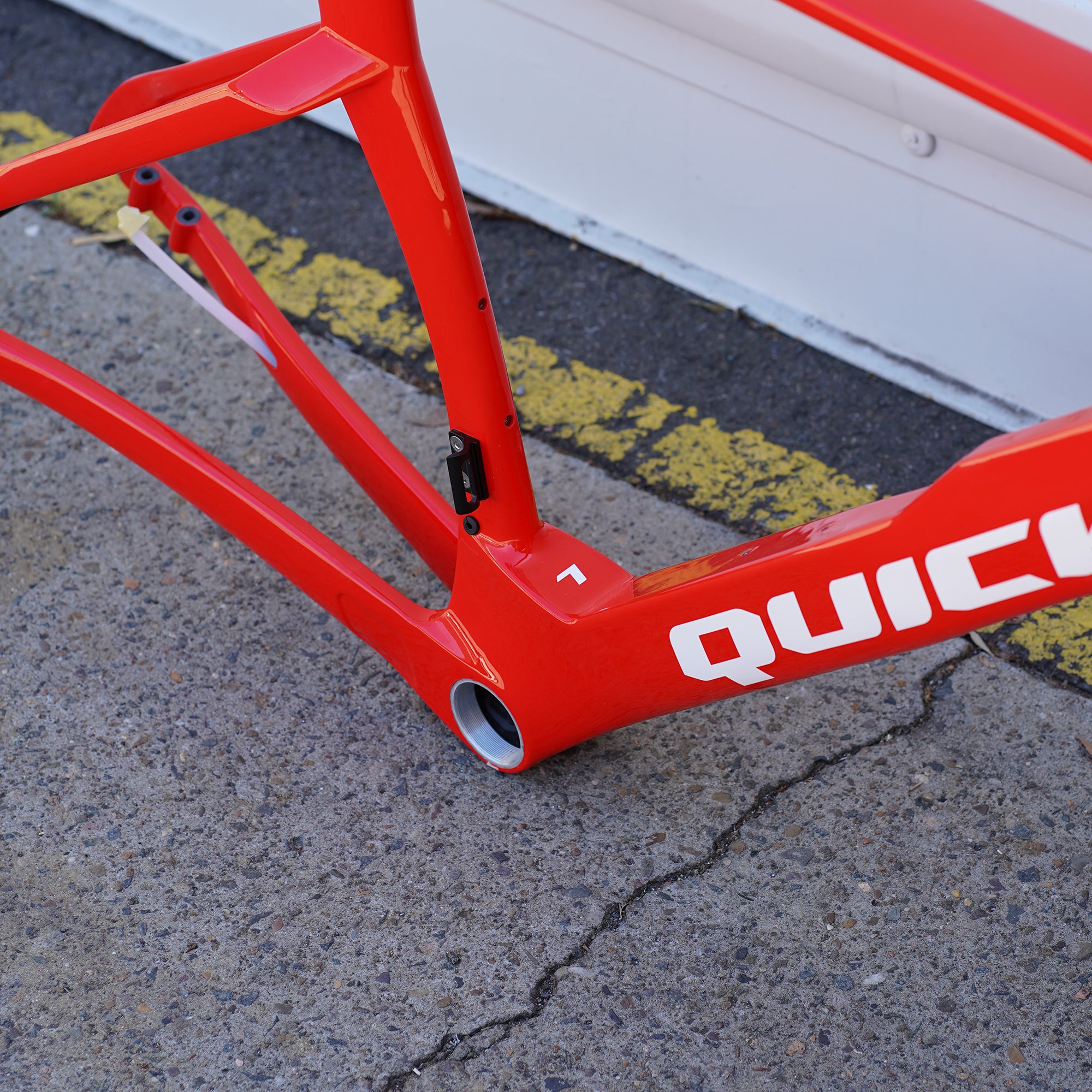 Quick Pro ER:ONE Aero Road Frameset - Hyper Red (Limited Edition)