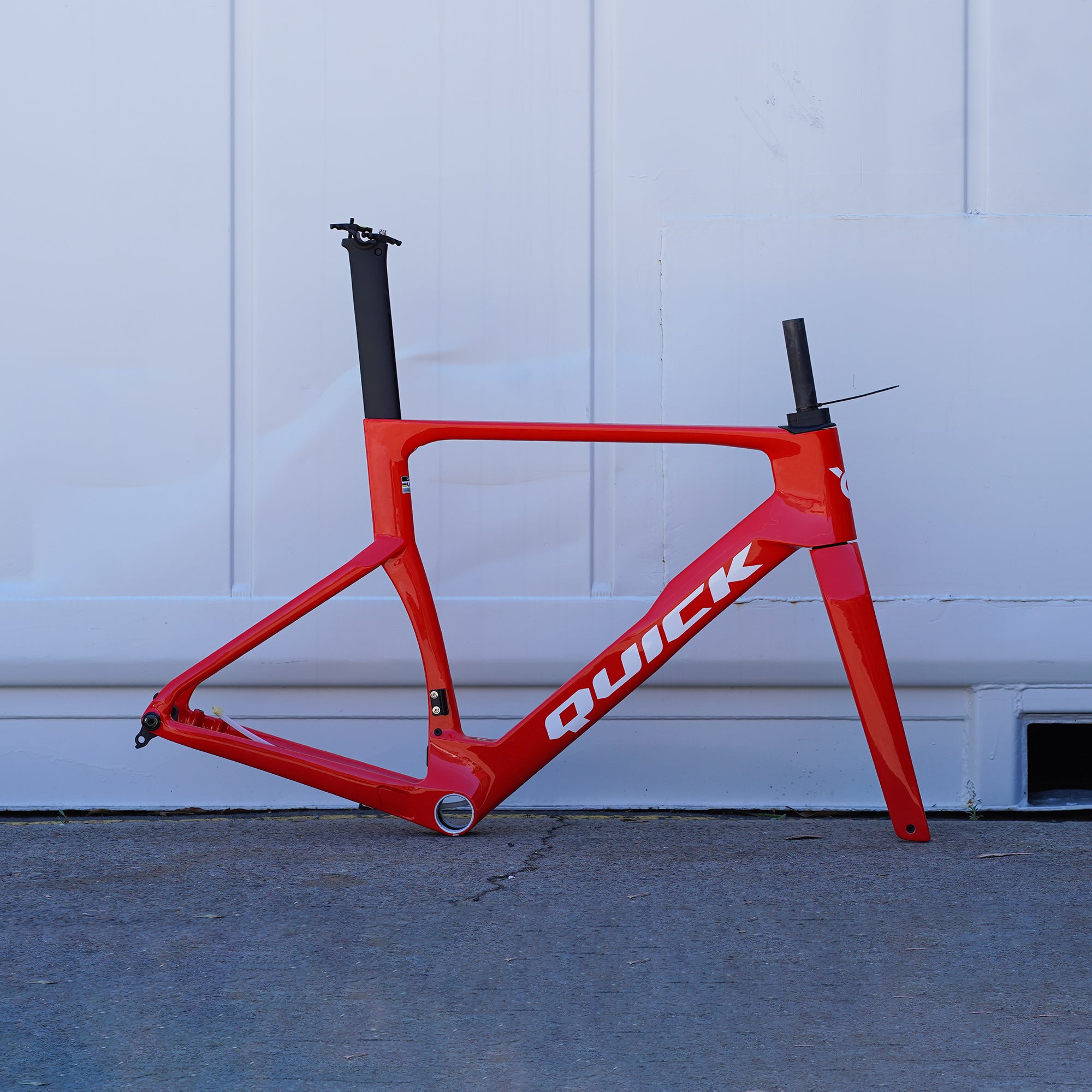 Quick Pro ER:ONE Aero Road Frameset - Hyper Red (Limited Edition)