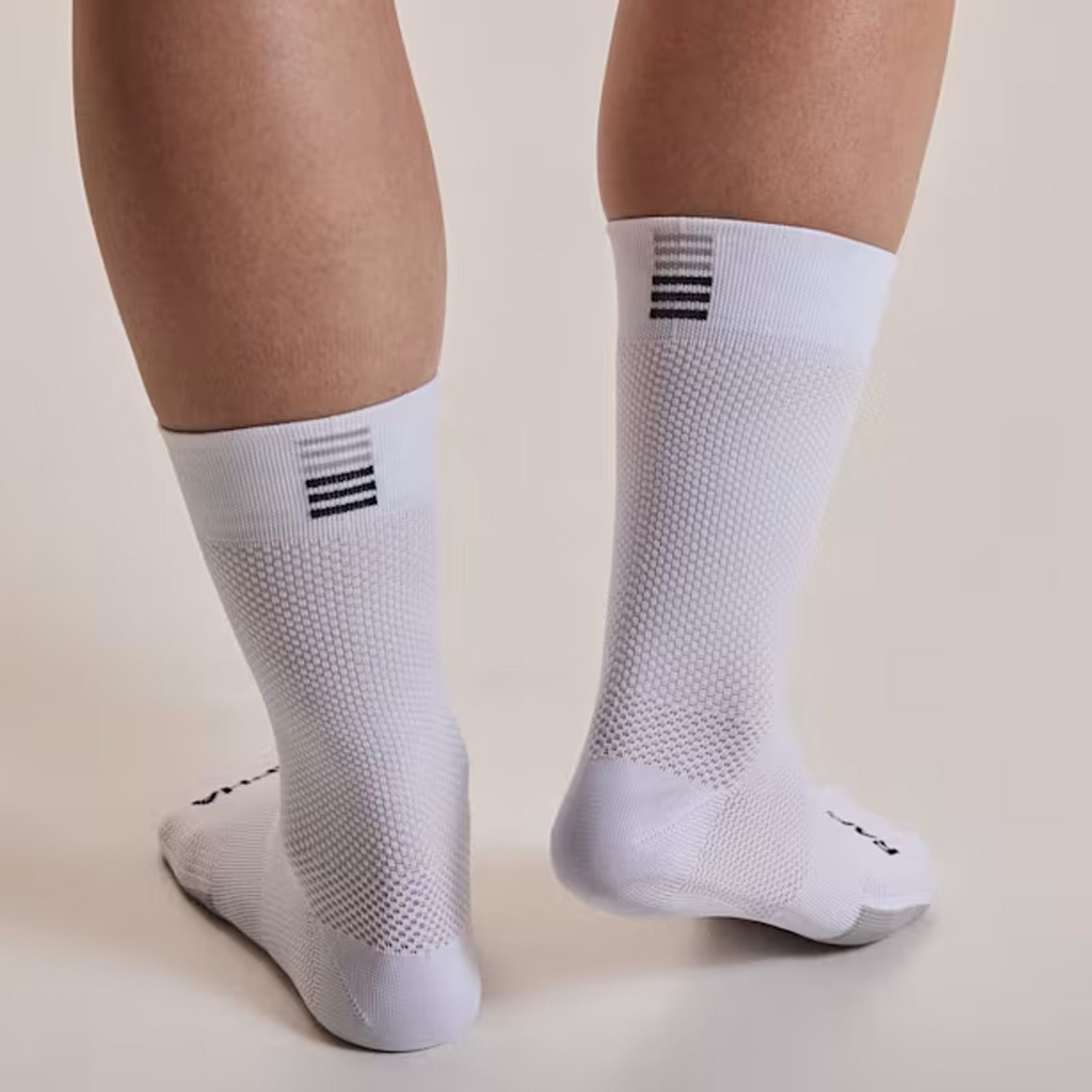 rapha-pro-team-air-socks-white-black-1