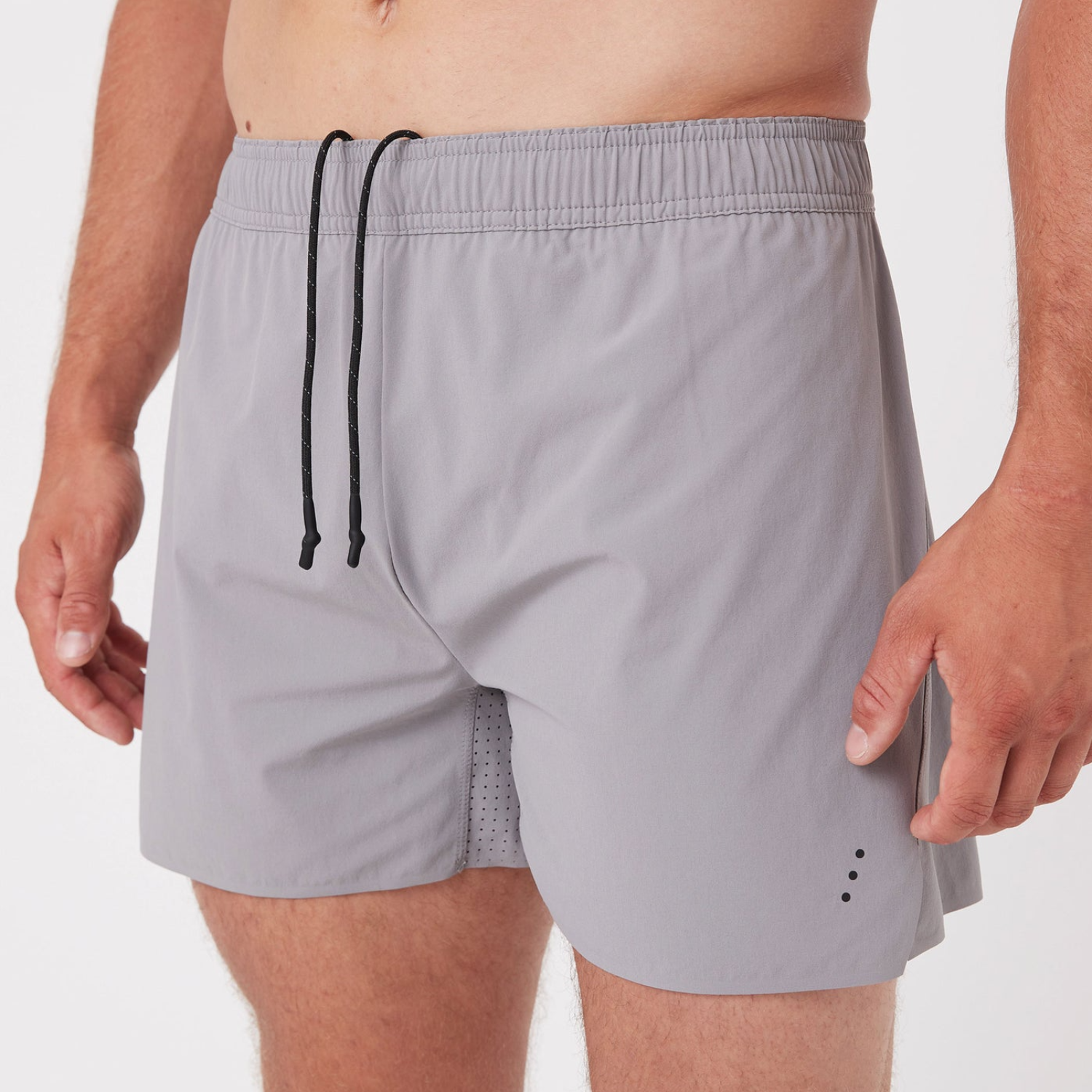 rec-gen-type-0-liner-short-4-5-14-chalk-grey-front