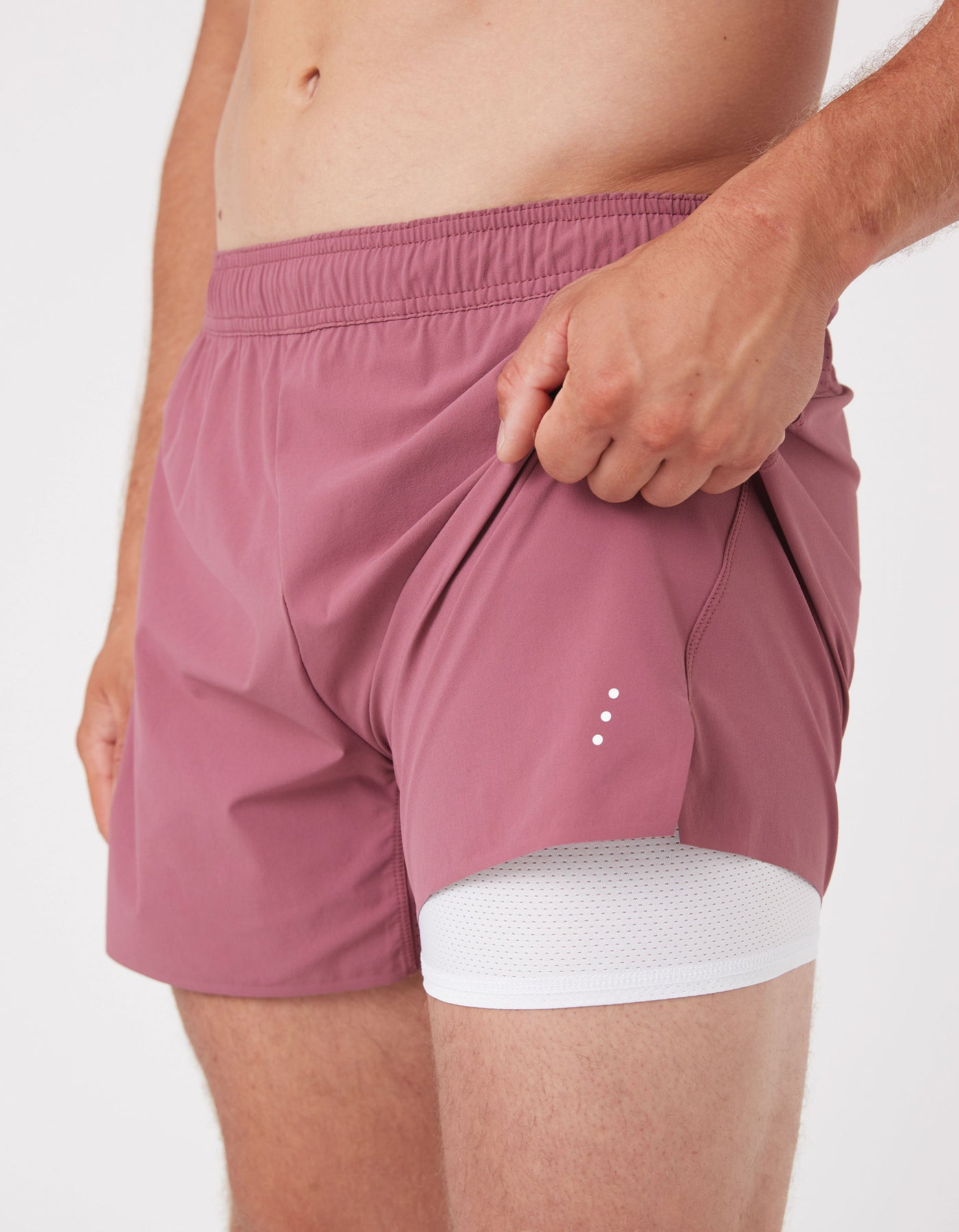 rec-gen-type-0-liner-short-4-5-14-dk-musk-side