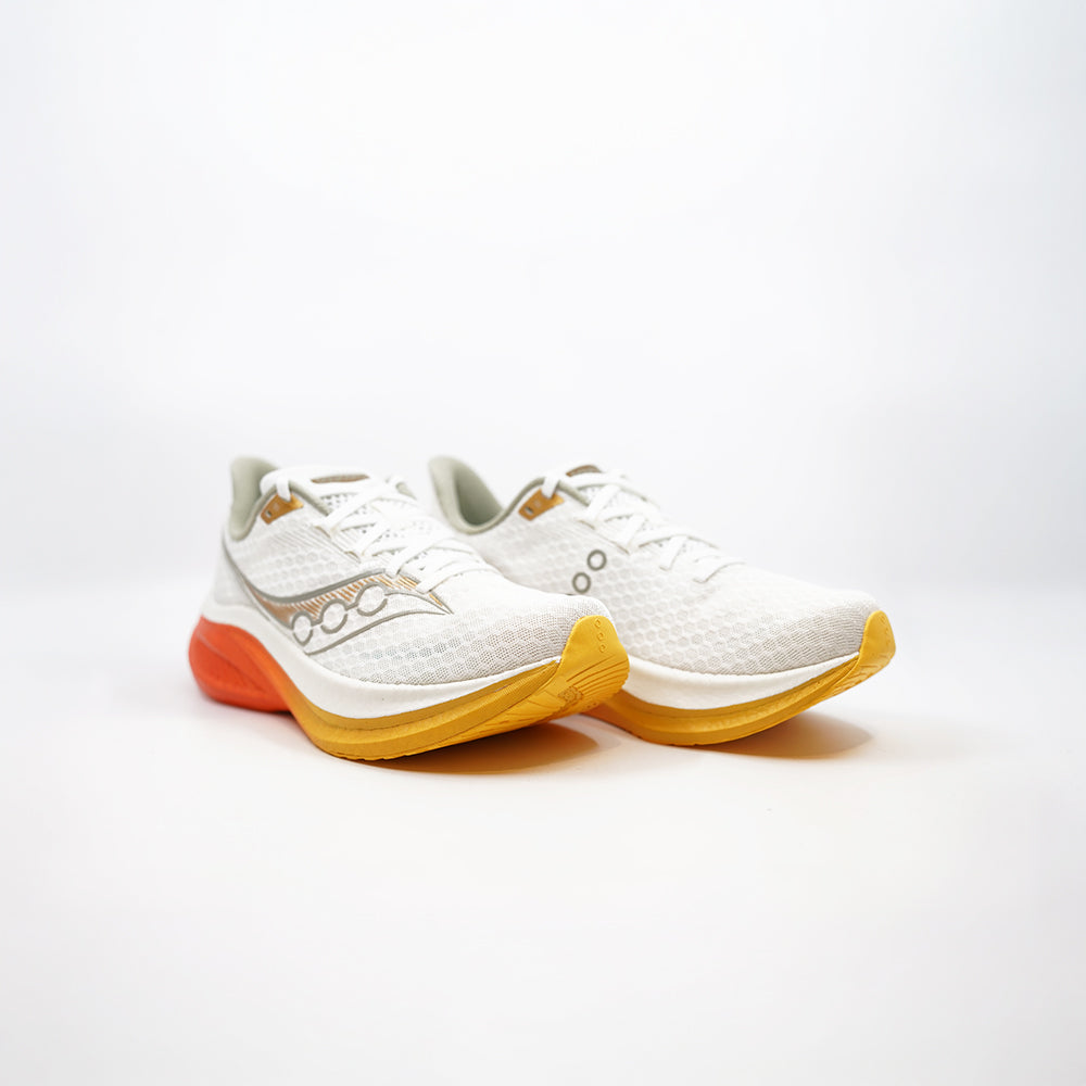 Saucony Endorphin Speed 5 - Ivory/Fire