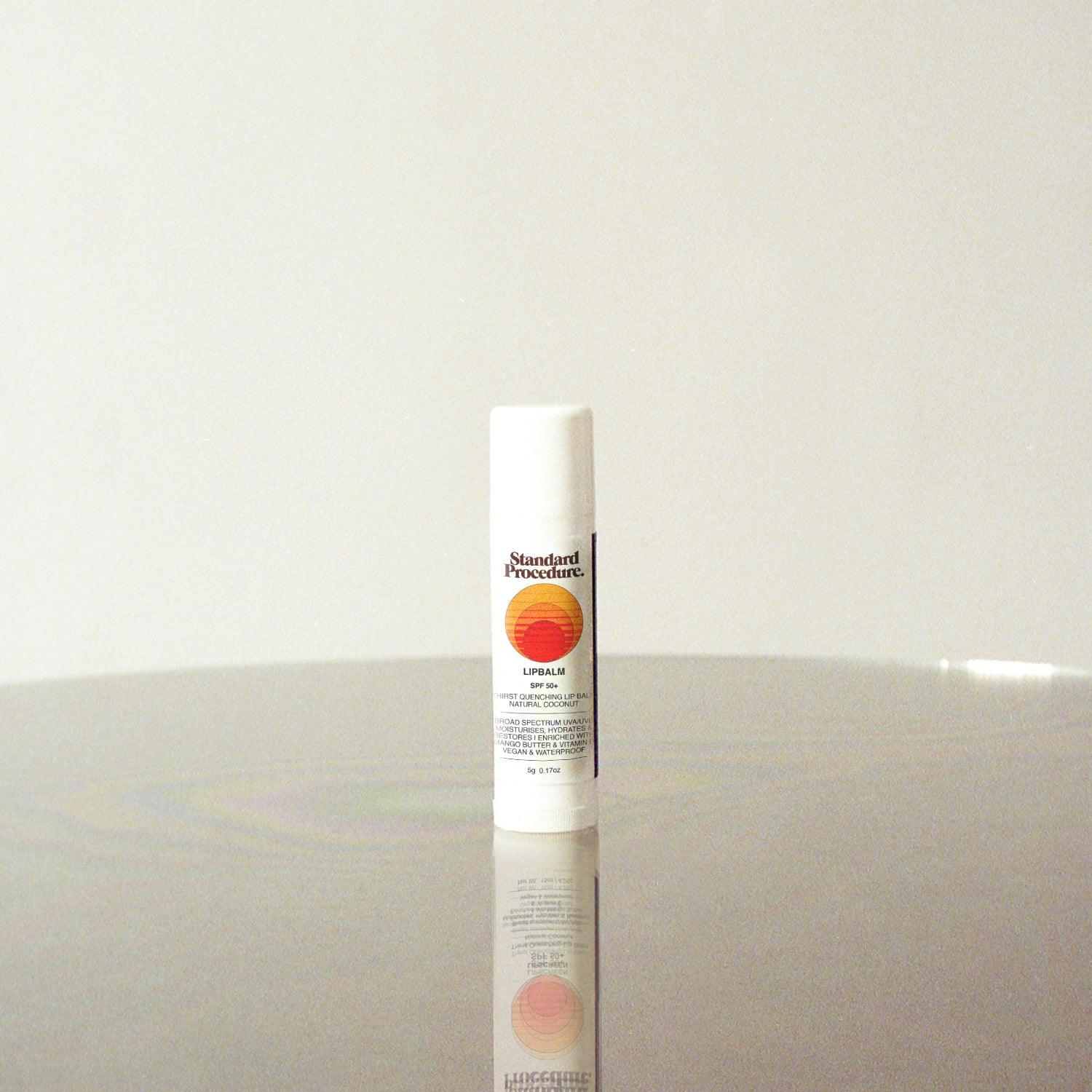 标准程序。SPF 50+ 润唇膏 - 天然椰子
