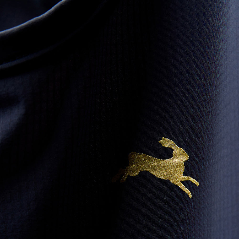 tracksmith-strata-singlet-navy-gold