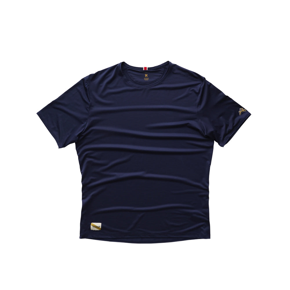 tracksmith-twilight-tee-navy